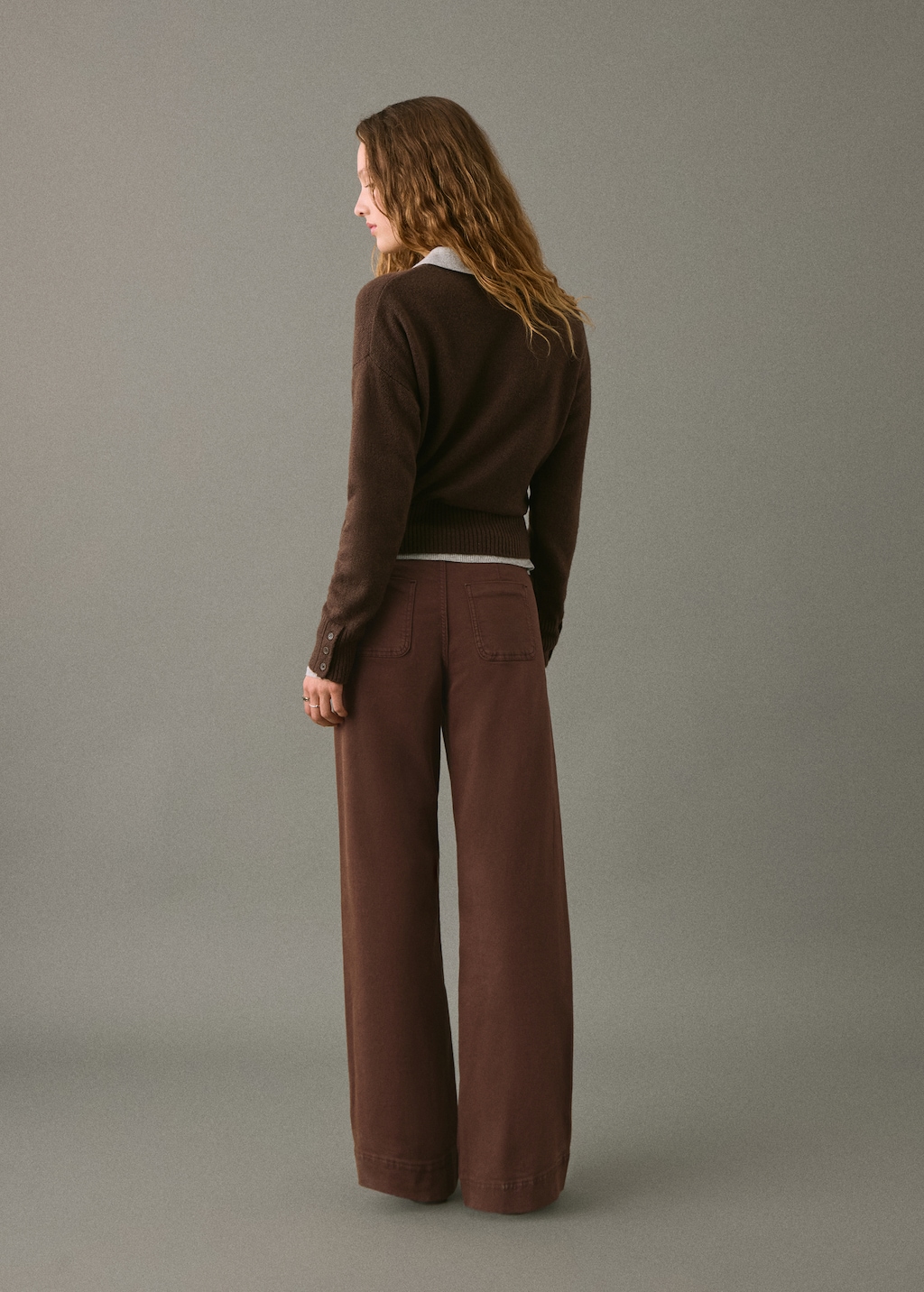 Wide leg jeans with pockets