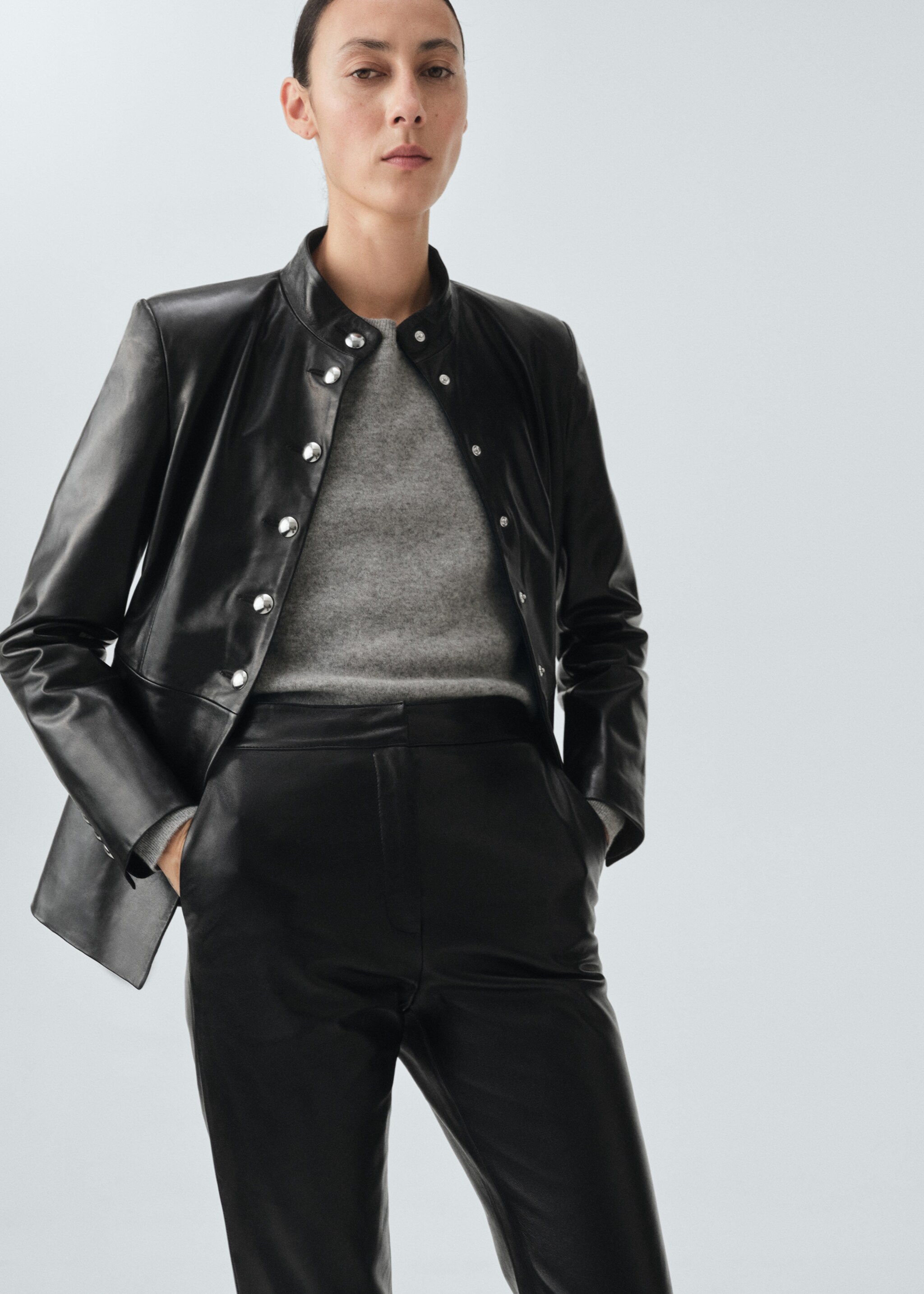 100% leather flared pants - Details of the article 1, Black. Ref: 17086343-00.