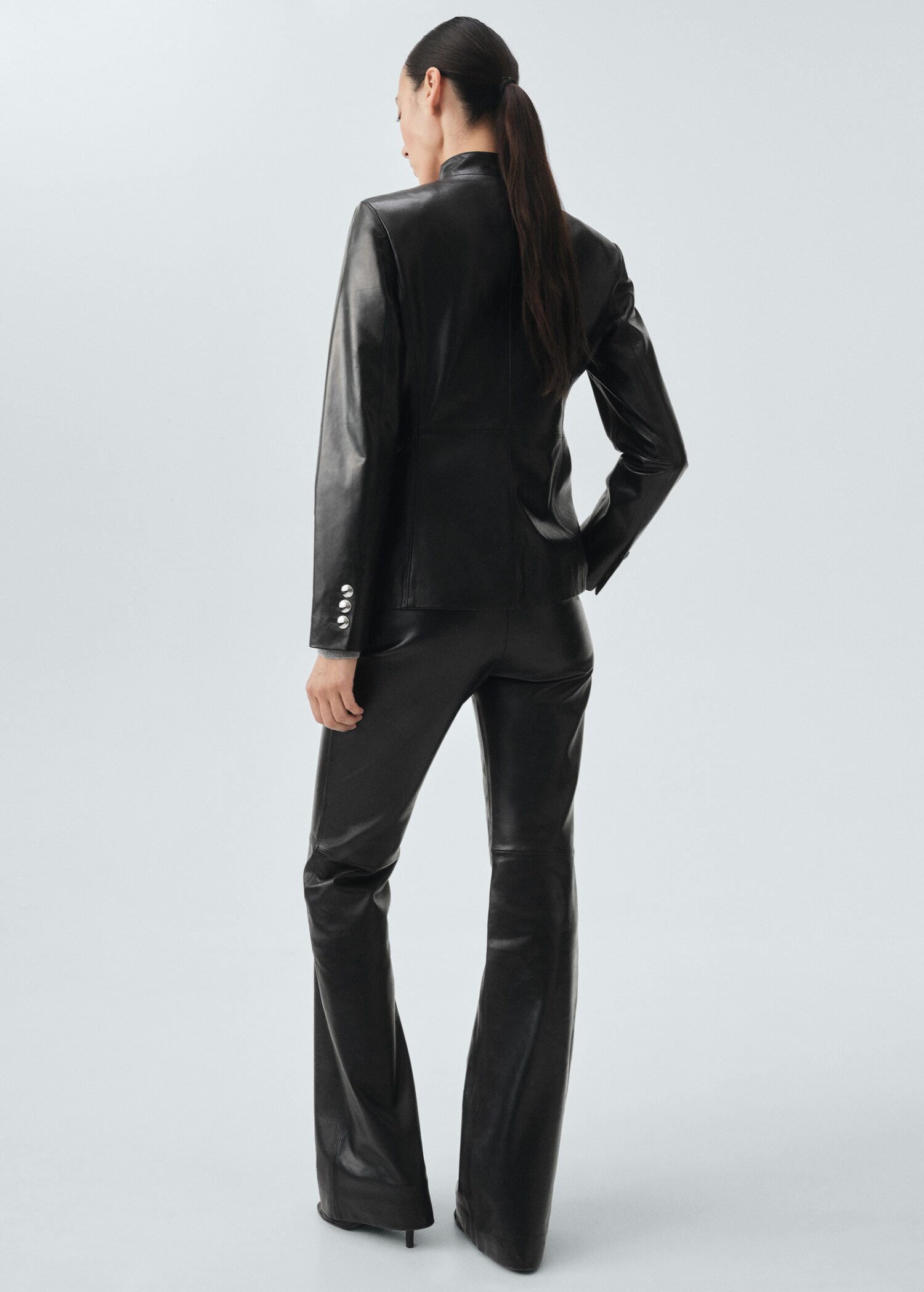 100% leather flared pants - Reverse of the article