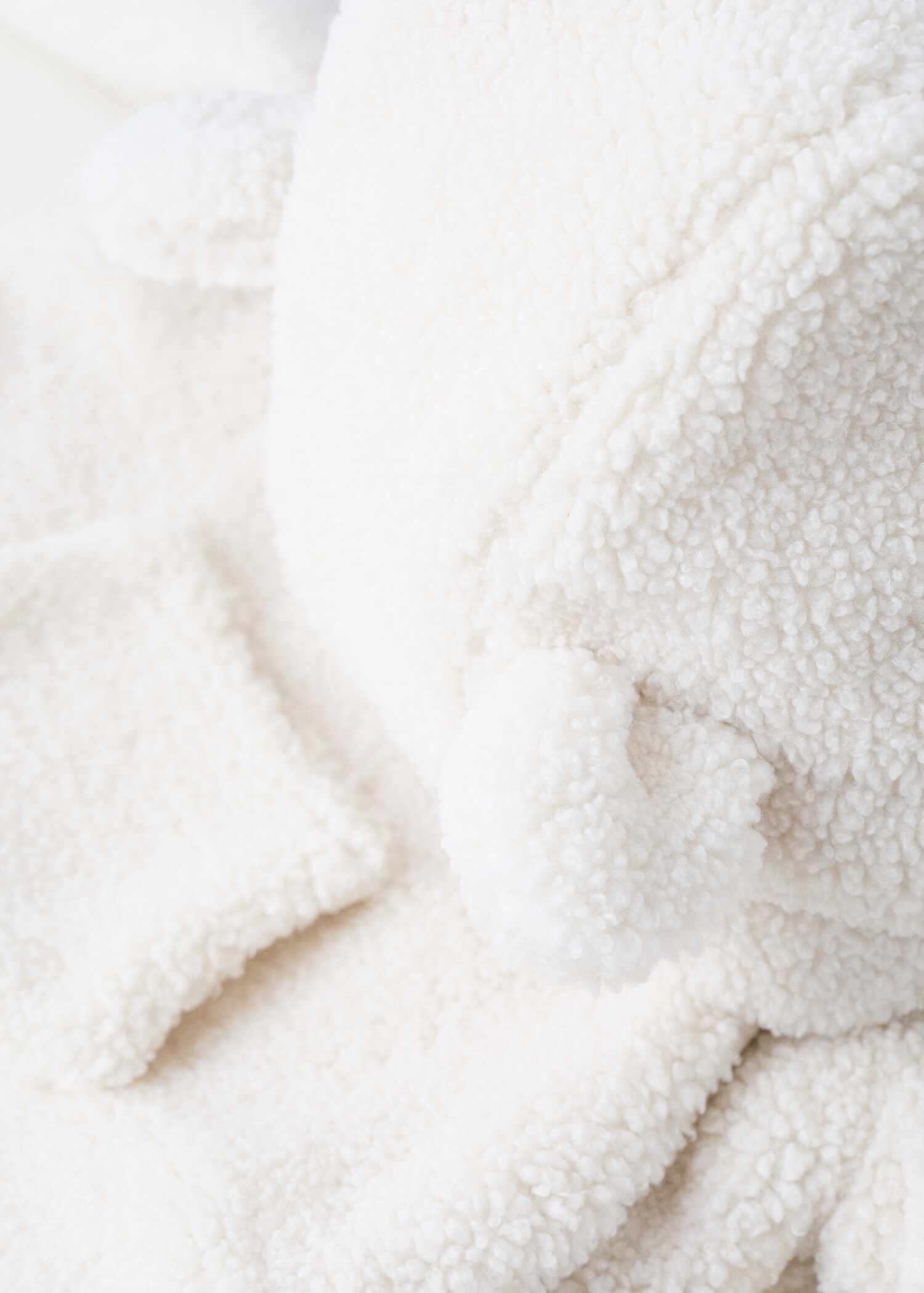Long shearling coat - Details of the article 0