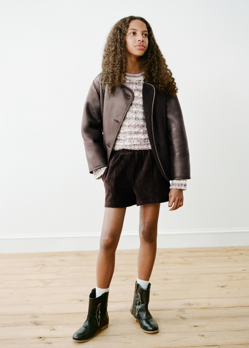 Elastic waist shorts