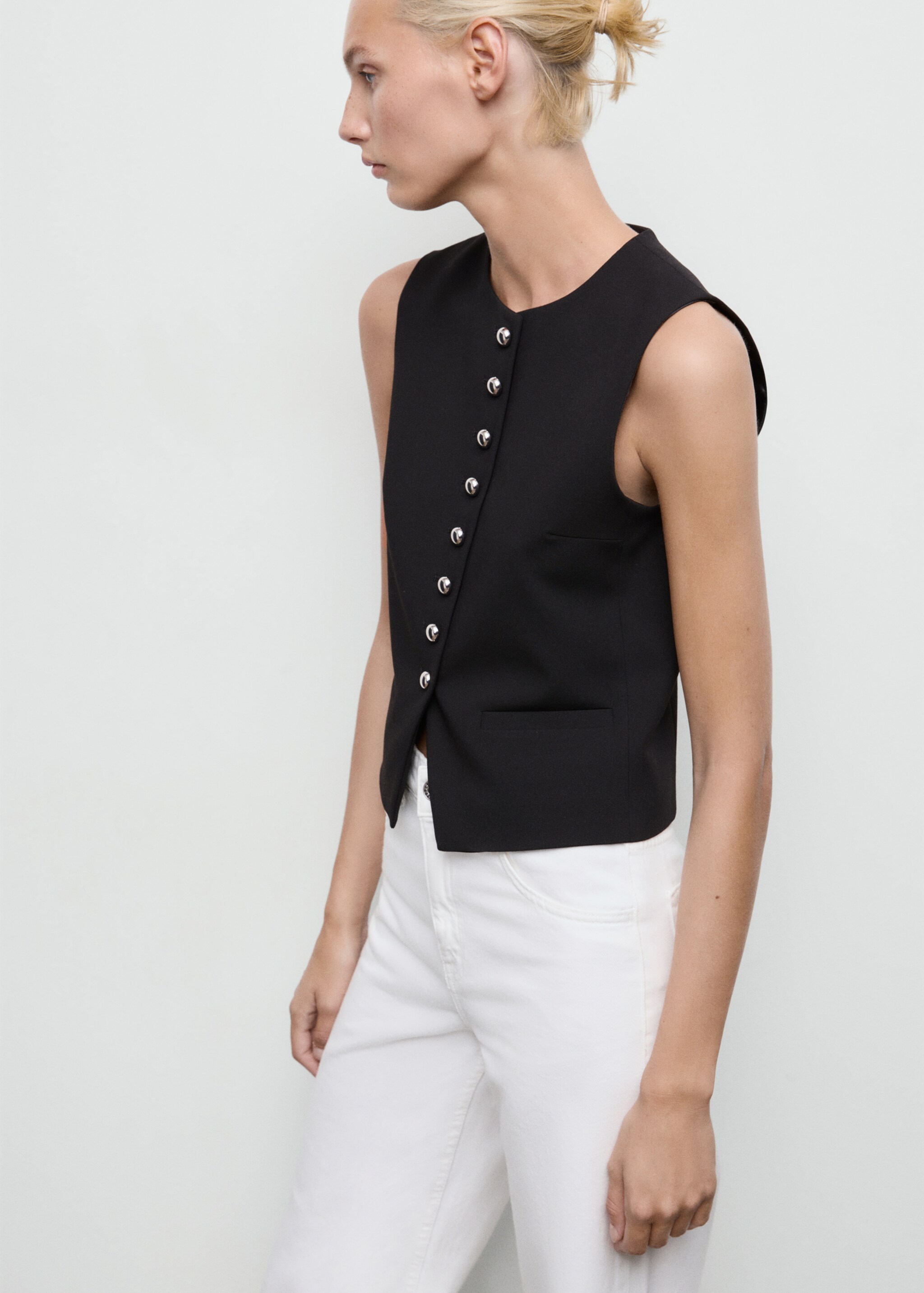 Waistcoat with jewel buttons - Details of the article 2, Black. Ref: 17086349-00.