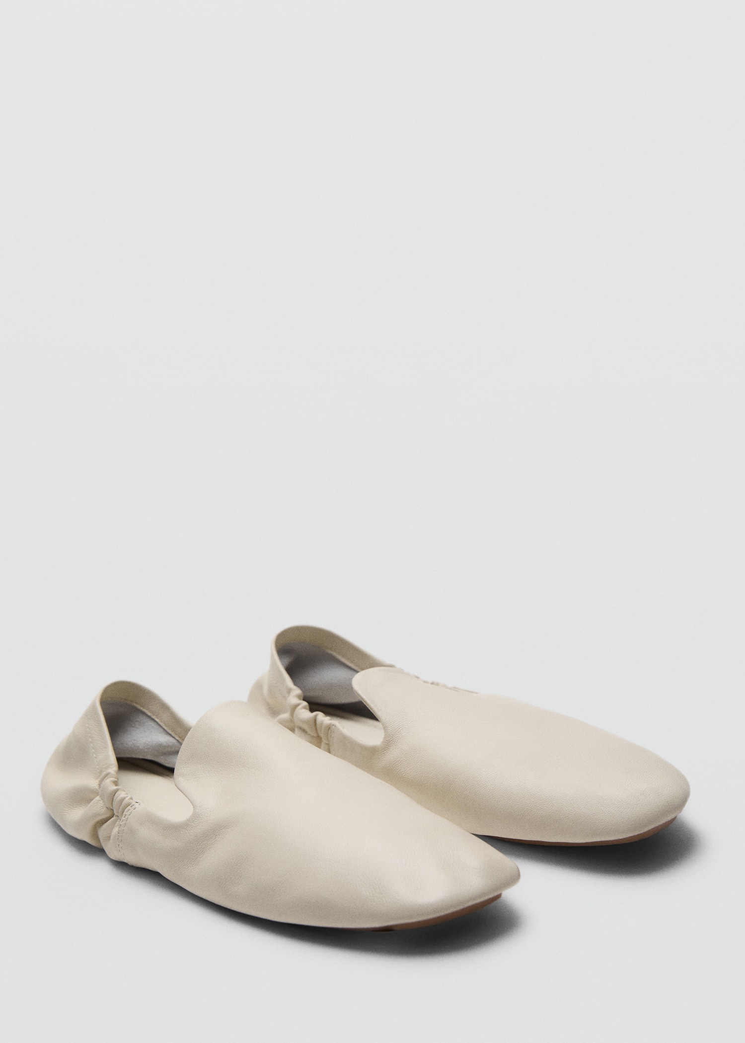 Gerimpelde leren schoenen Dames MANGO Nederland