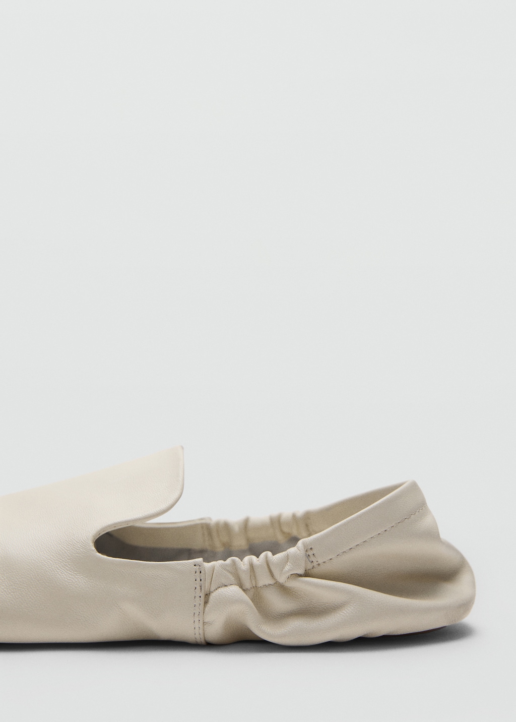 Gathered leather shoes - image 4