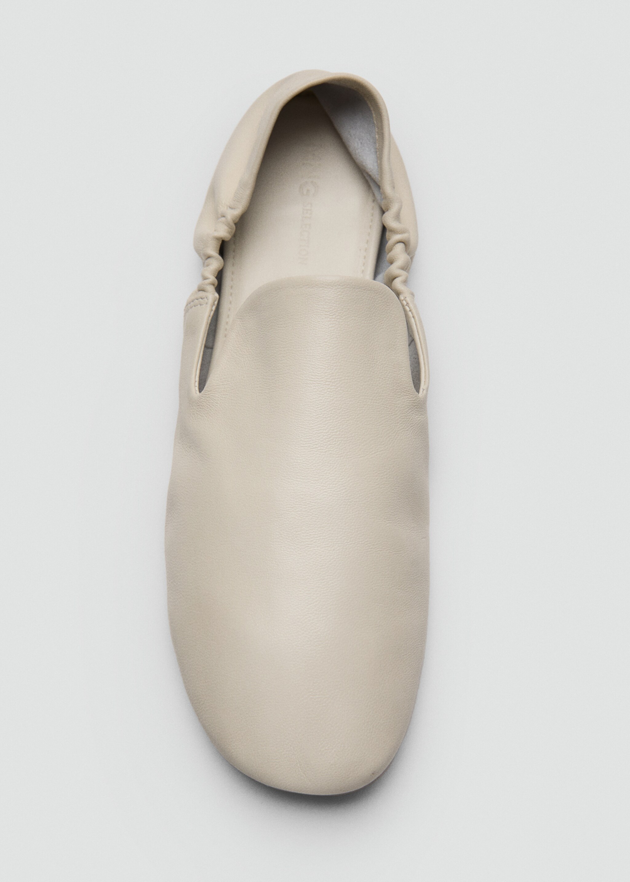 100% leather gathered shoes - Details of the article 2, Ecru. Ref: 17086354-00.