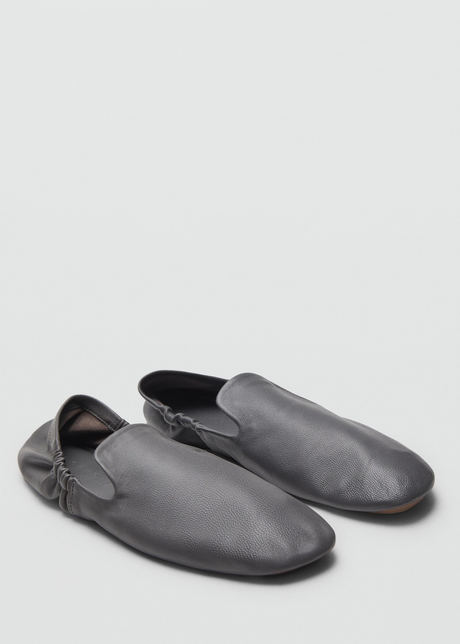 100% leather gathered shoes - Medium plane