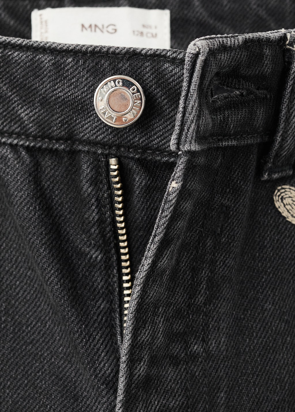 Jeans with embroidered heart