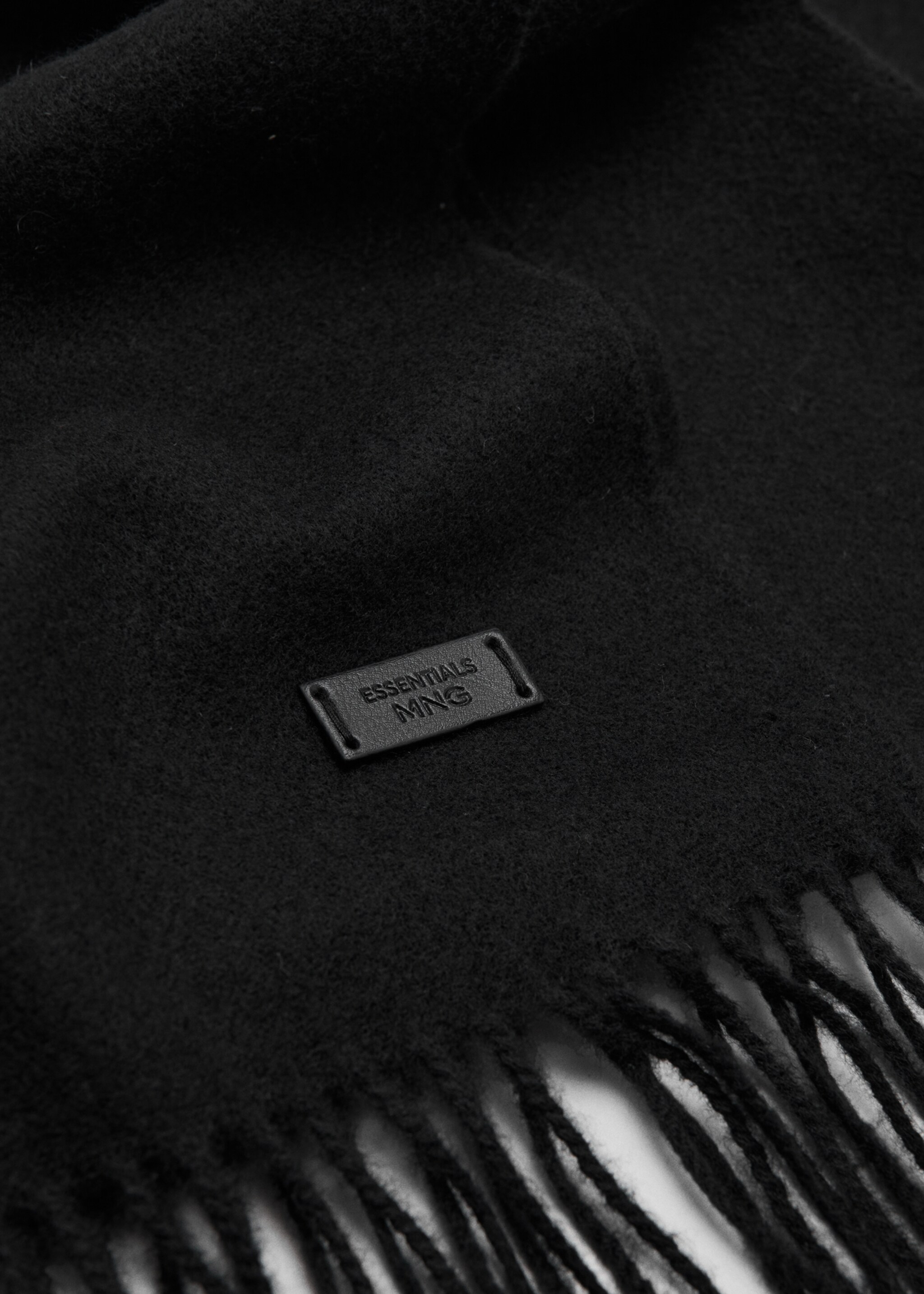 Plain fringed scarf - Medium plane, Black. Ref: 17086732-00.