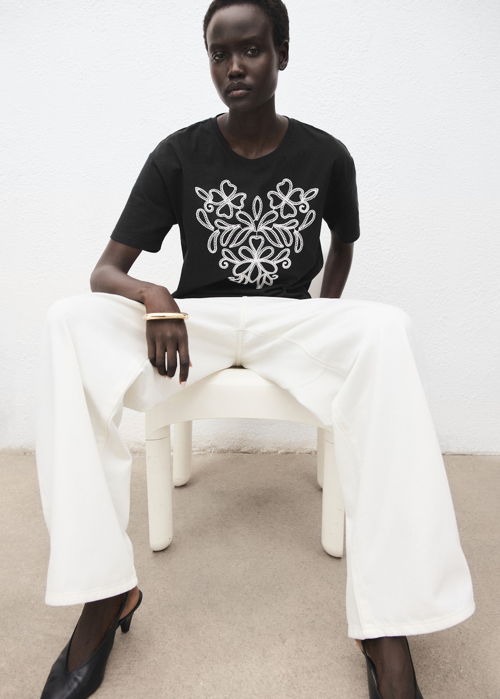 Floral-embroidered cotton t-shirt
