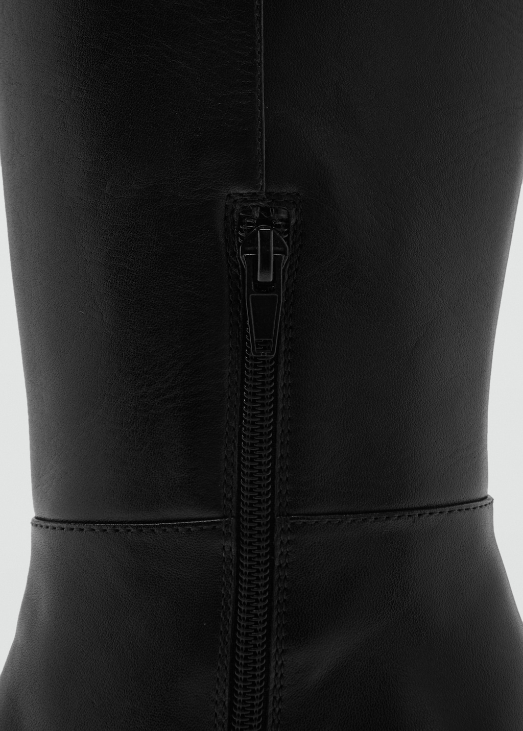 Leather block-heel boots