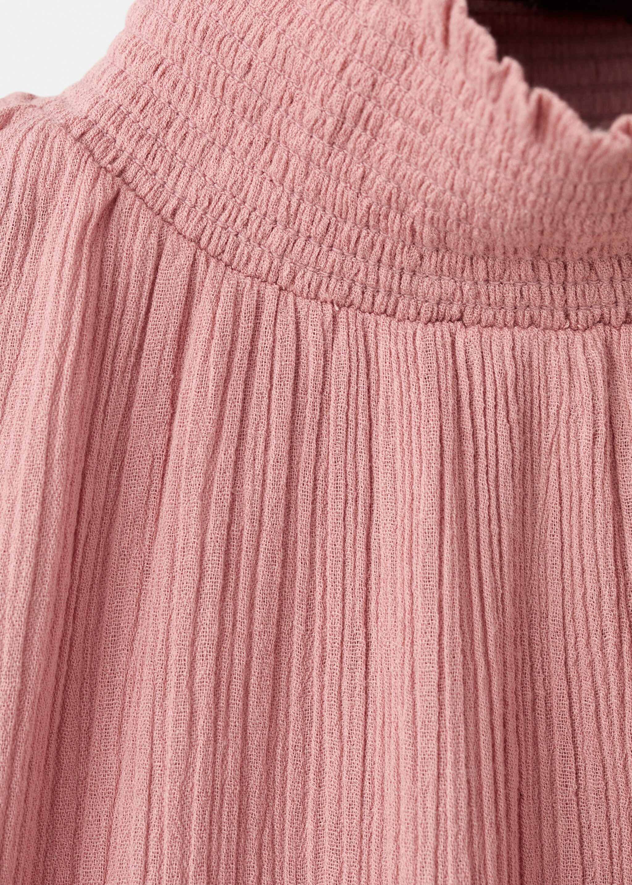 Blusa de gola alta com rufo - Pormenor do artigo 0, Roxo-claro. Ref: 17087125-00.