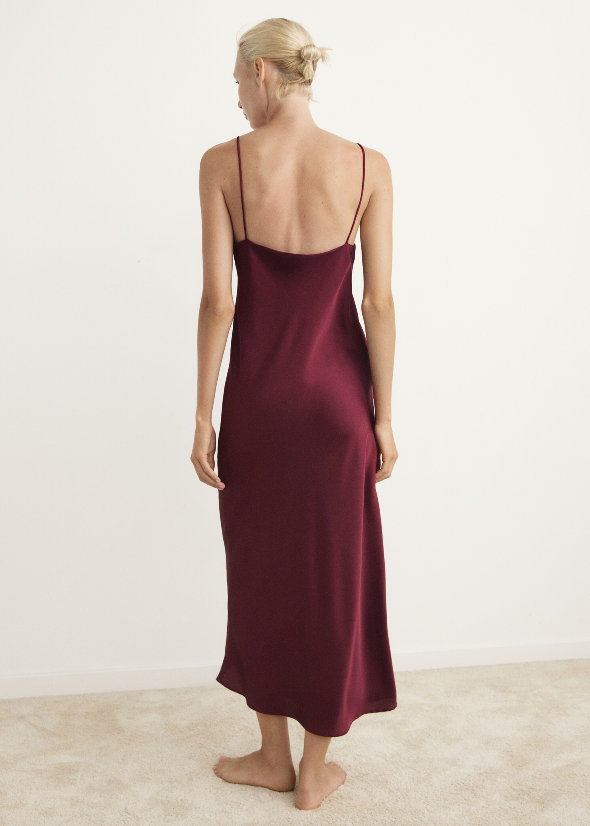 Satin midi-nightdress - Reverse of the article, Red. Ref: 17087127-00.