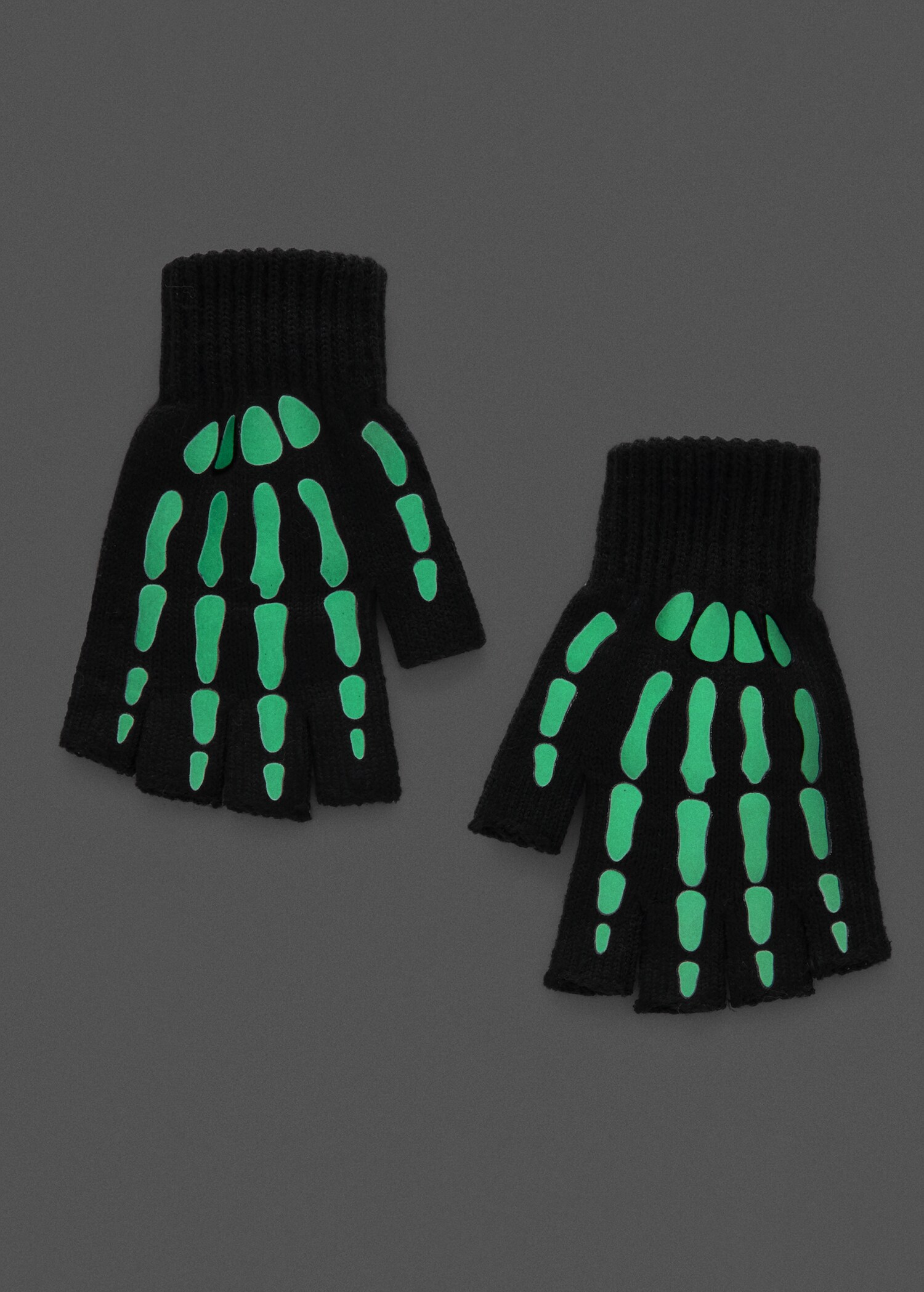 Gloves boneg - Details of the article 1