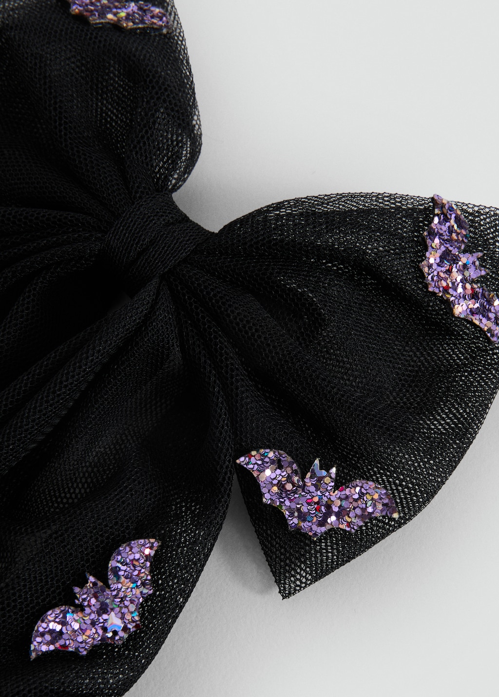 Bat barrette with bow