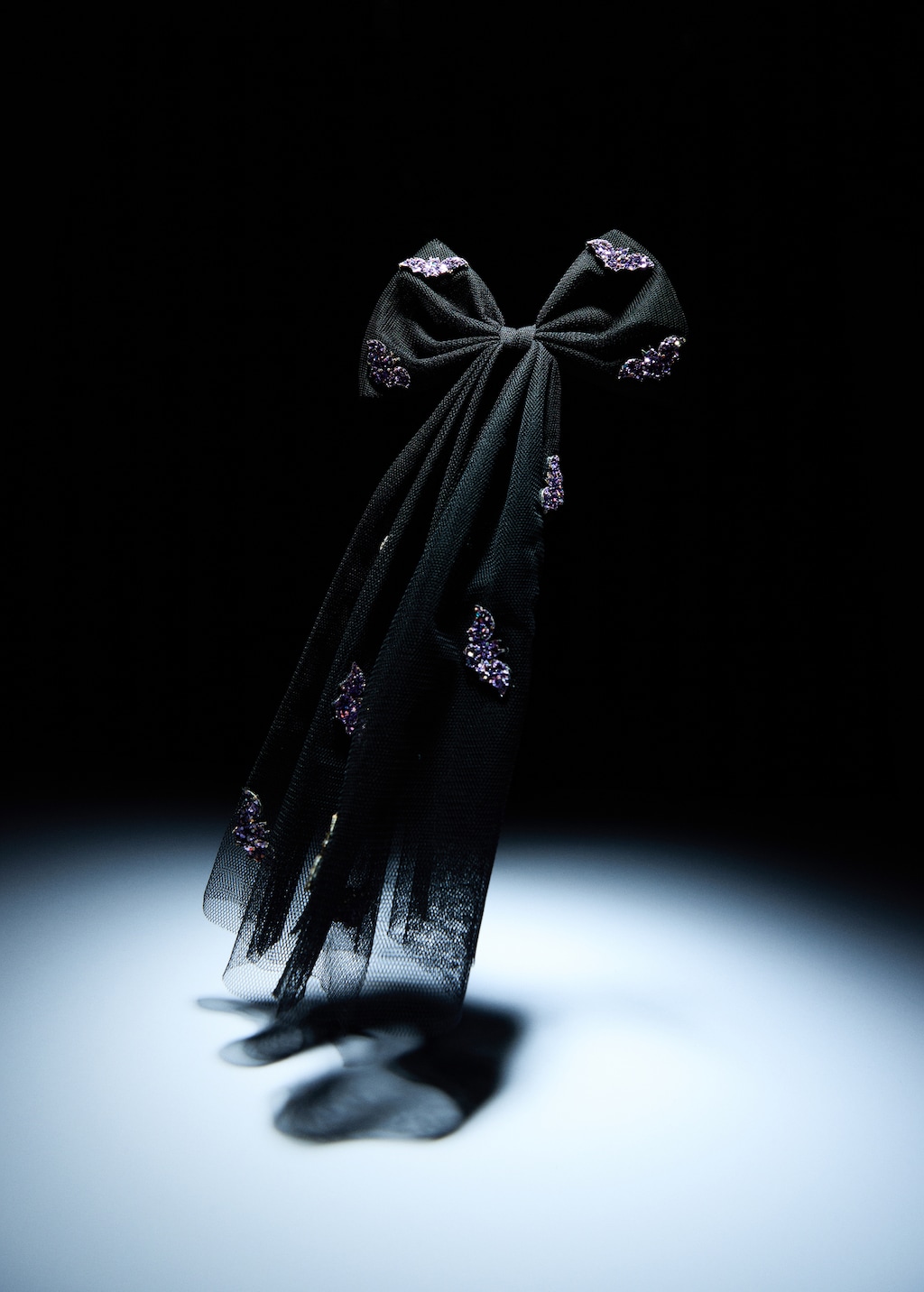 Bat barrette with bow