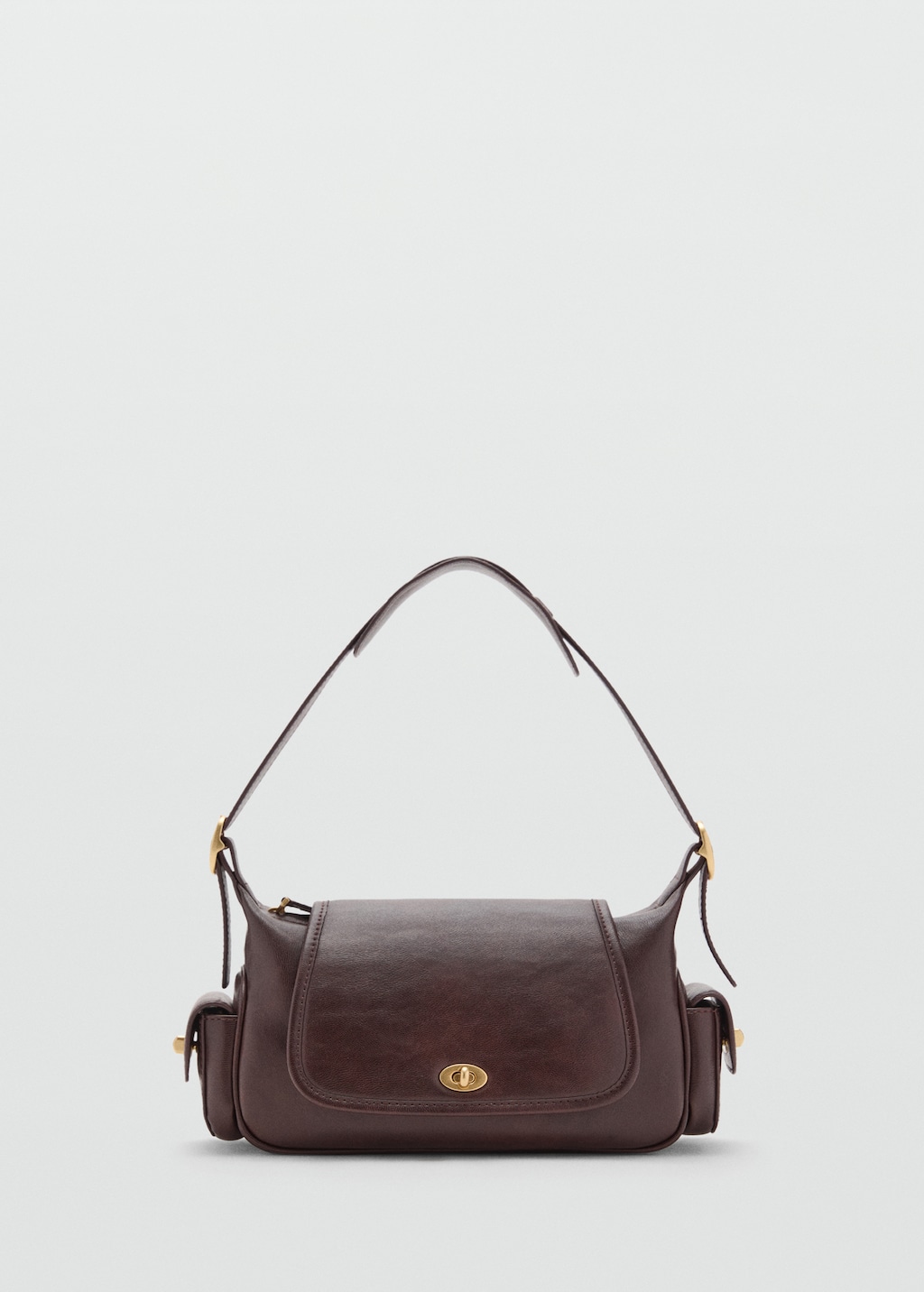 Shoulder bag with pockets