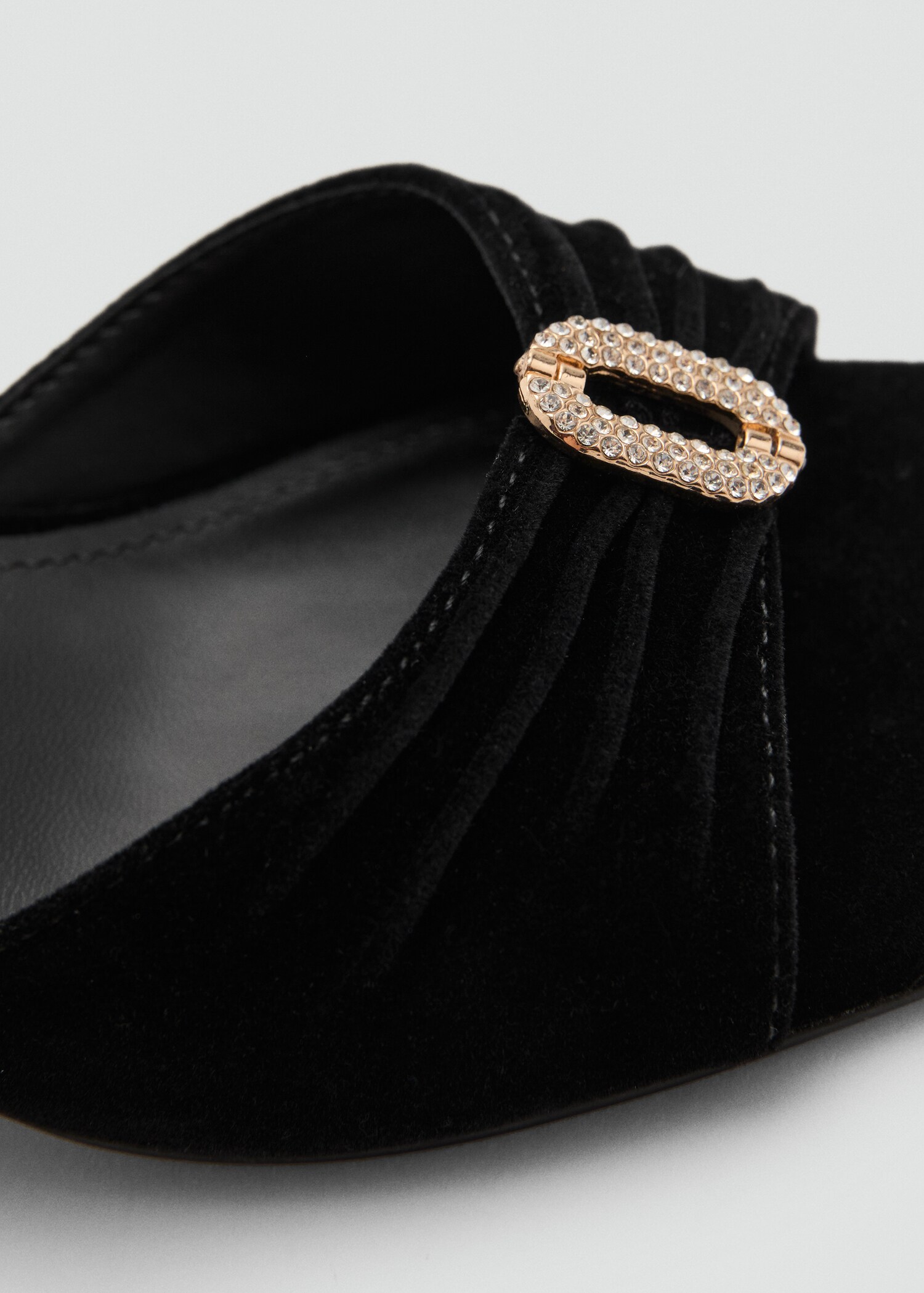 Velvet sandals with jewel embellishment - Details of the article 3