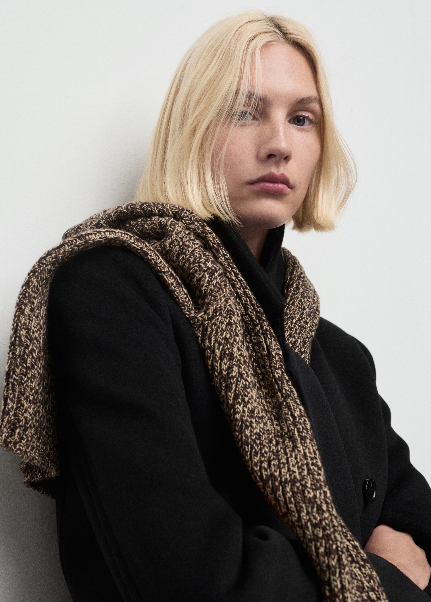 Double-breasted wool coat - Details of the article 1