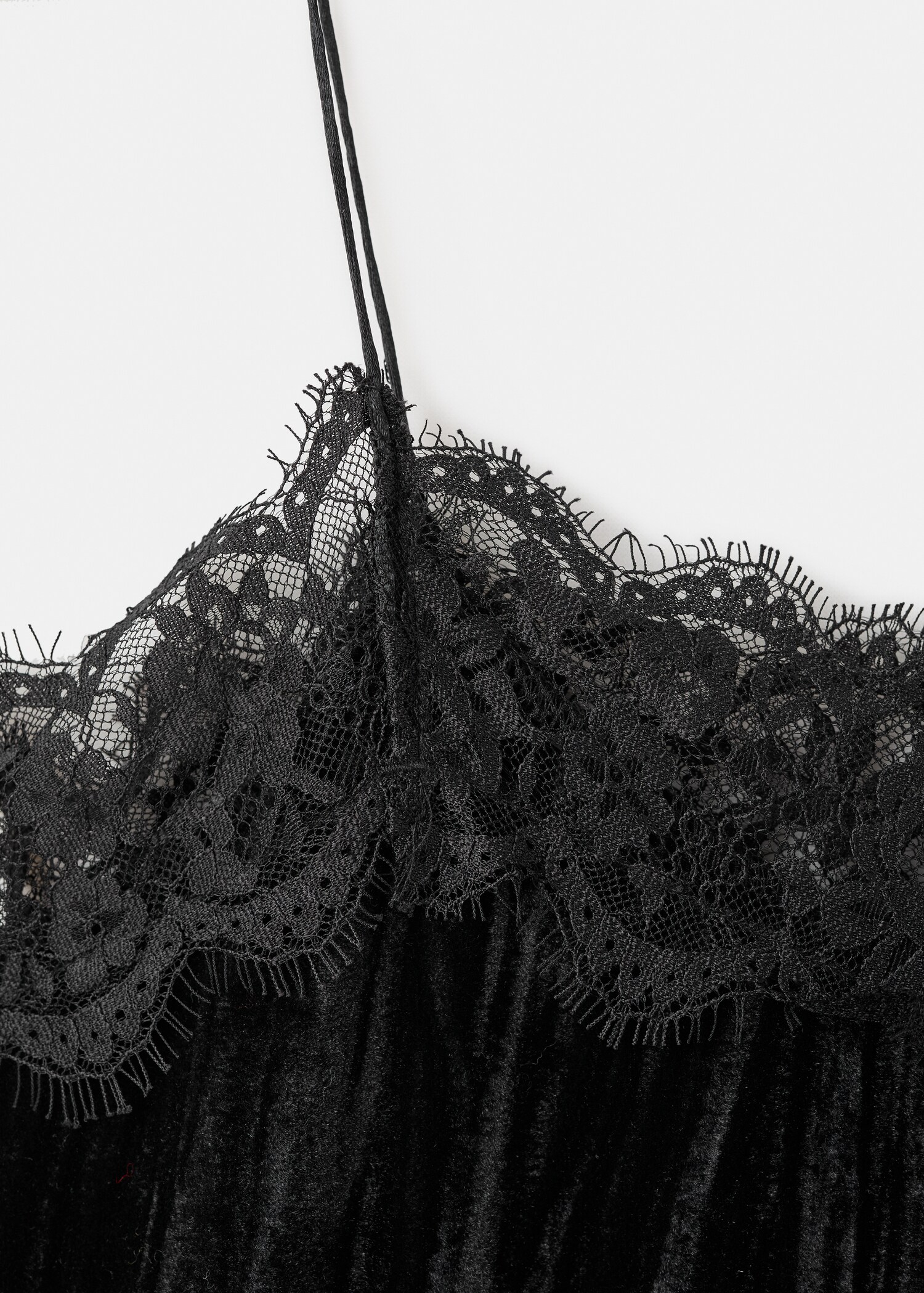 Lace velvet top - Details of the article 8