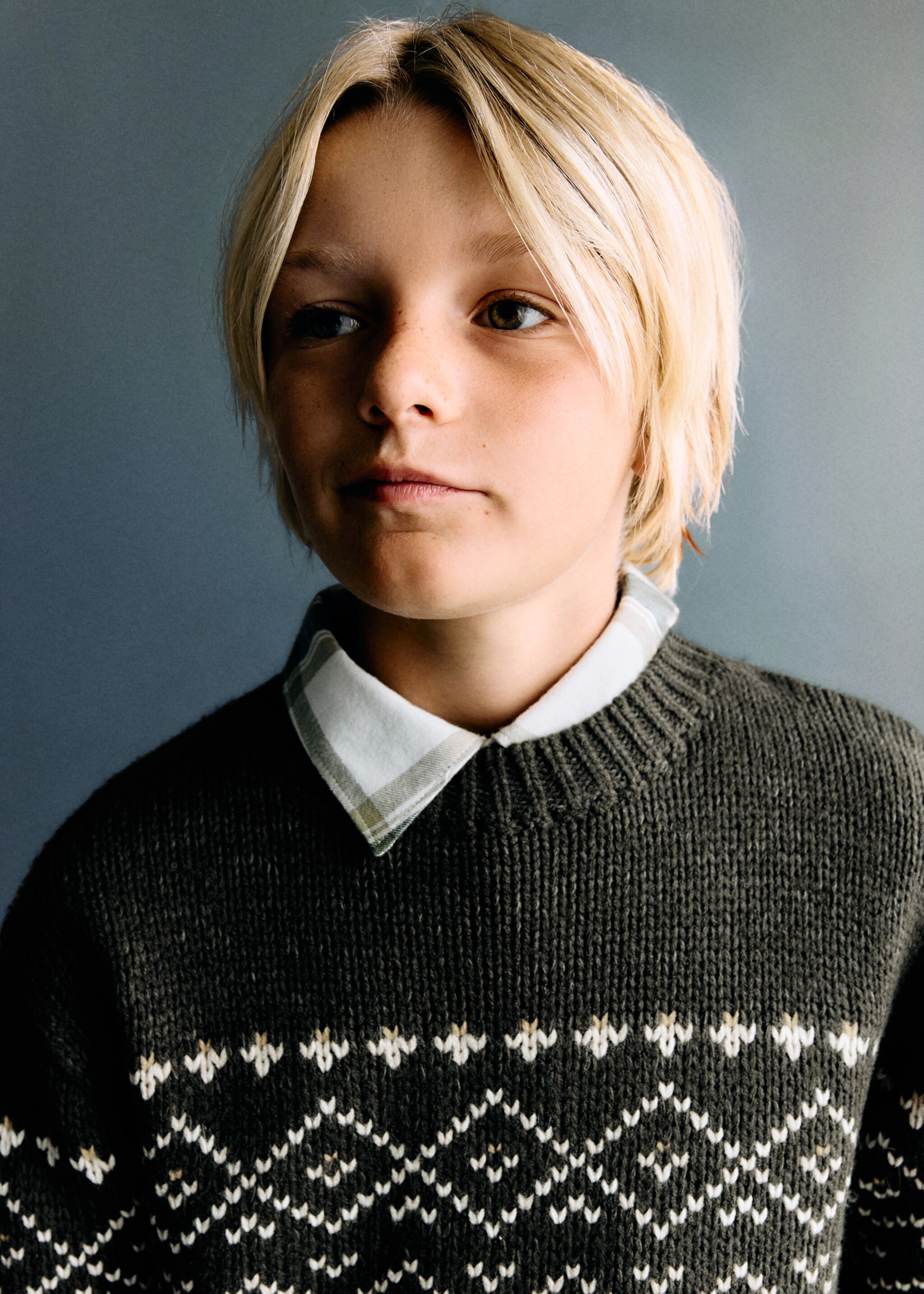 Jacquard knitted sweater - Details of the article 1, Dark Green. Ref: 17087786-00.