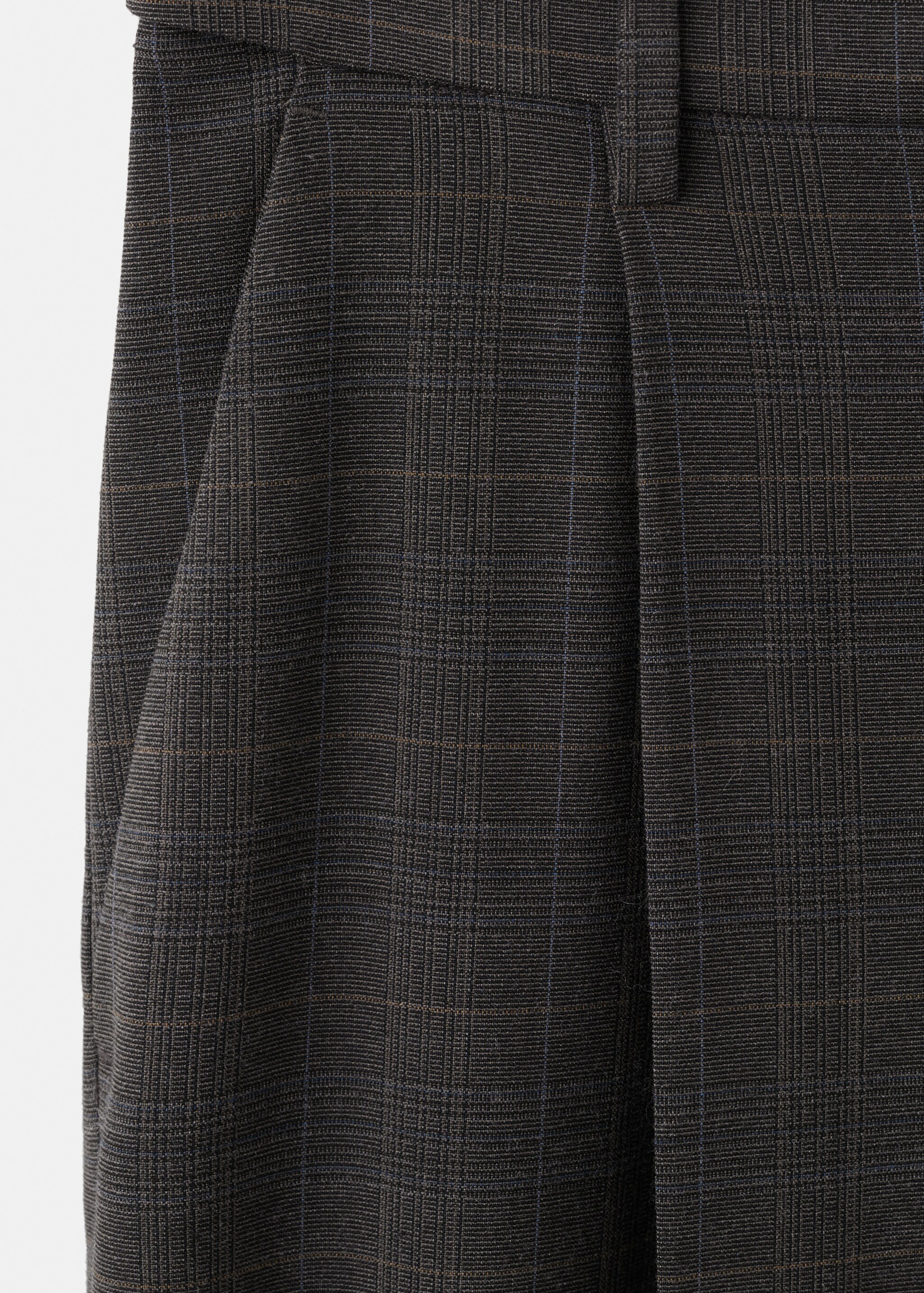 Check pleated trousers - Details of the article 0, Brown. Ref: 17087792-00.