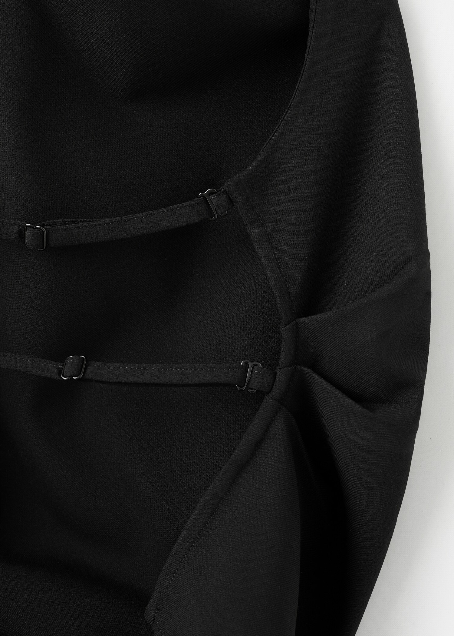 Halter top with open back - Détail de l'article 0