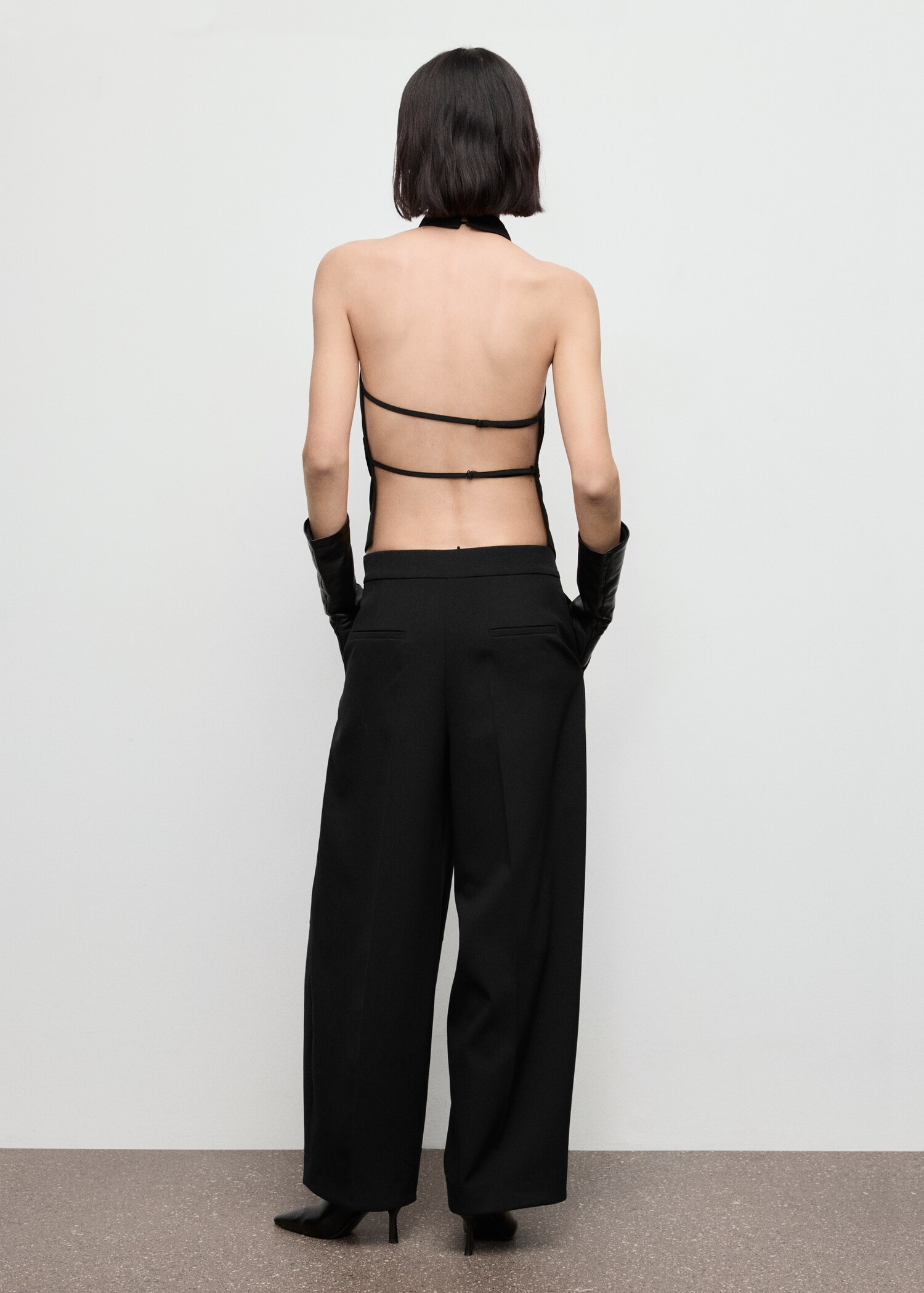 Halter top with open back - Verso de l’article
