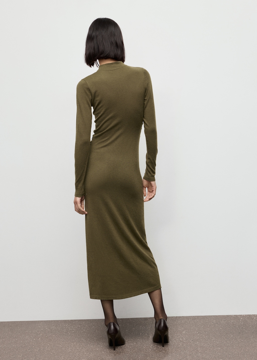 Perkins-neck knitted dress - image 3