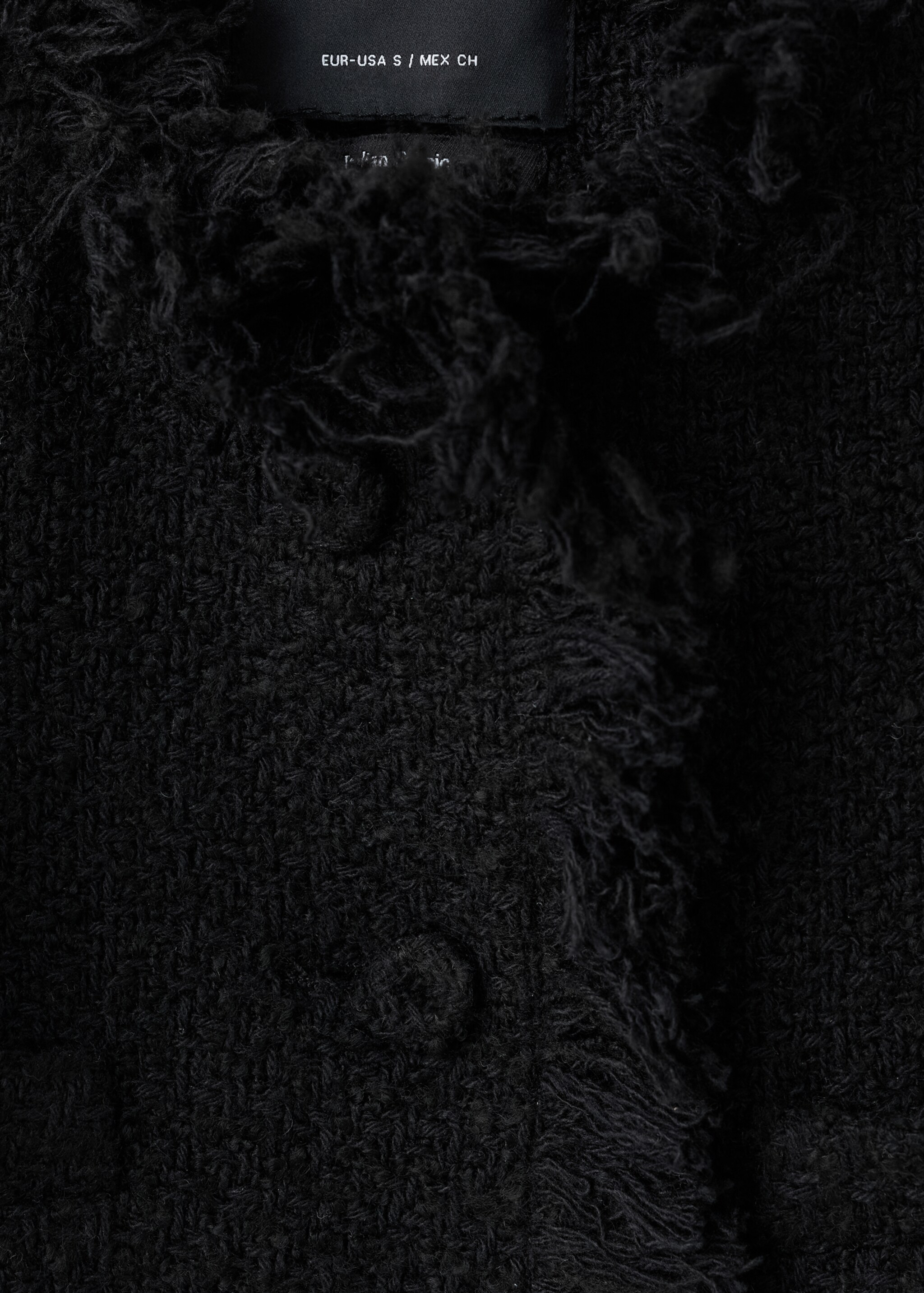 Tweed jacket with frayed ends - Details of the article 8, Black. Ref: 17087813-00.