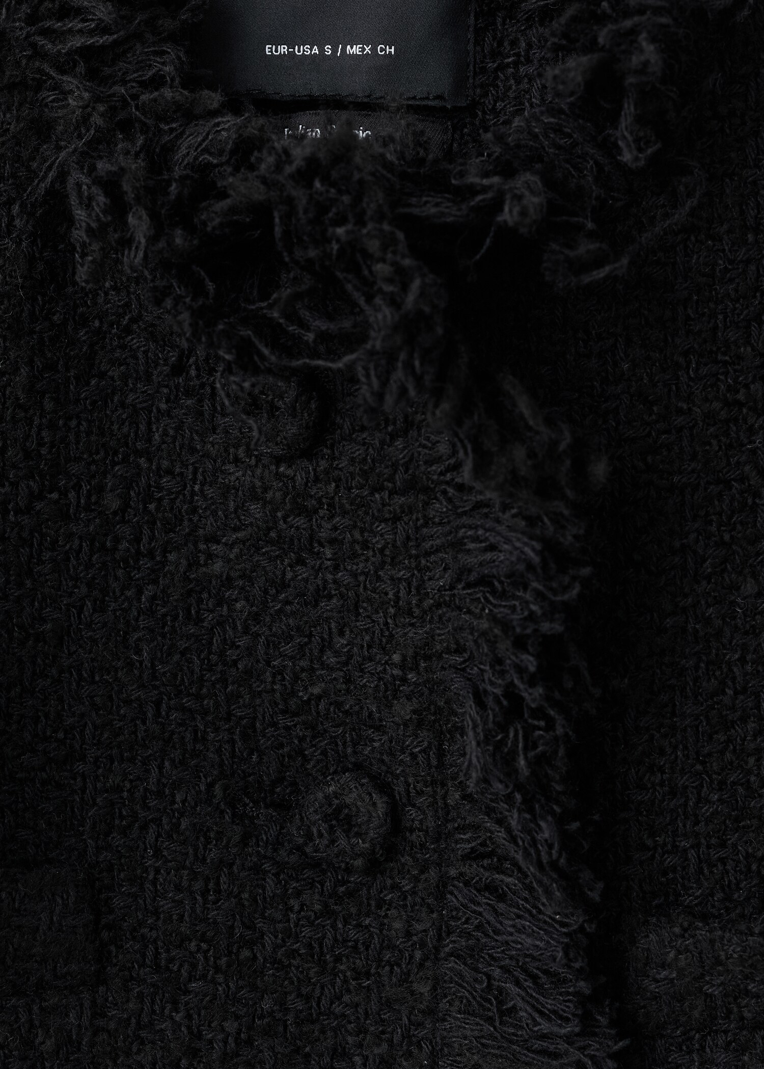 Tweed jacket with frayed ends - Details of the article 8