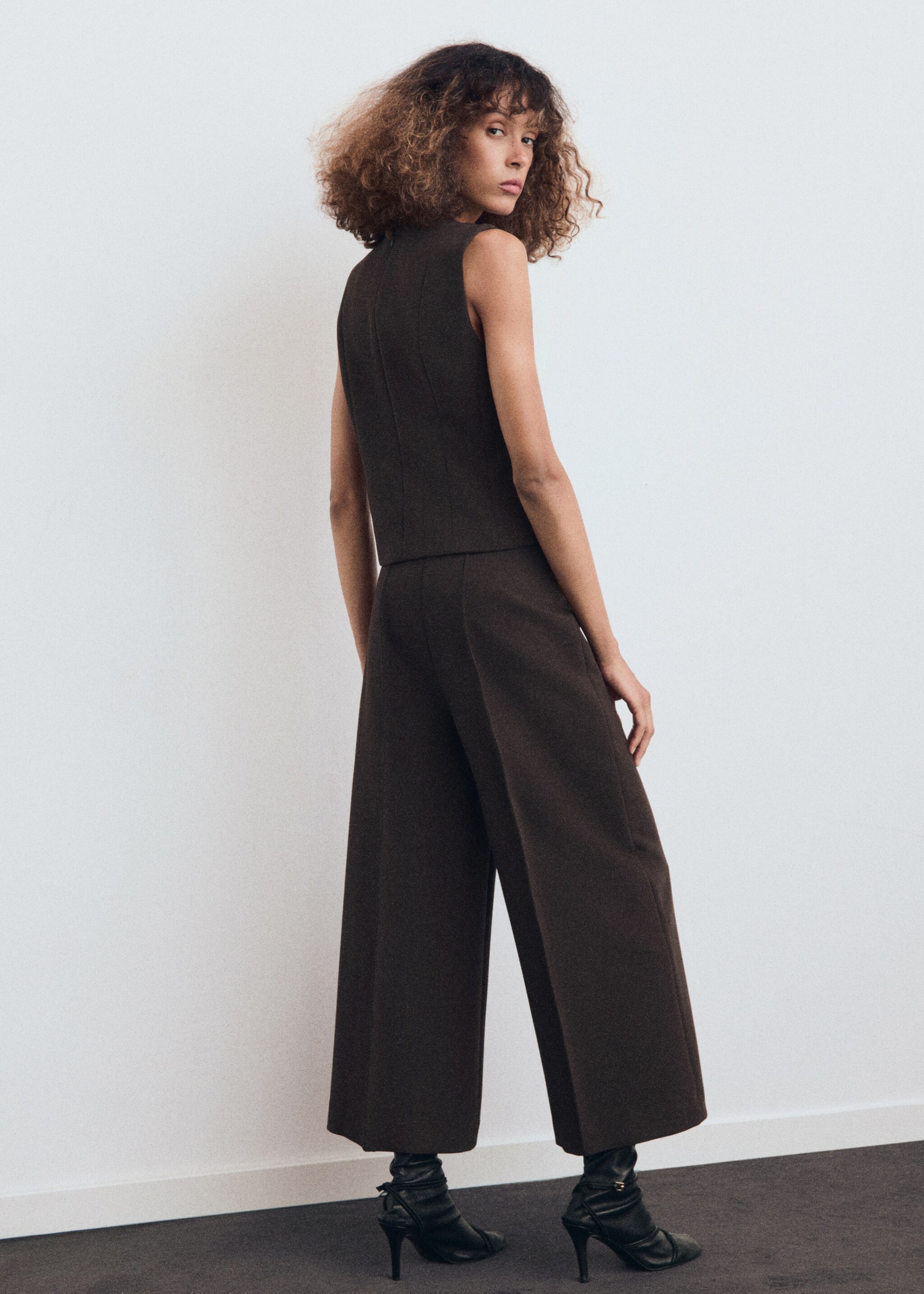 Cropped culotte trousers - Reverse of the article, Brown. Ref: 17087814-00.