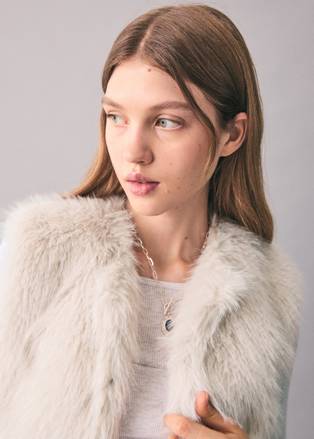 Fur-effect cape vest