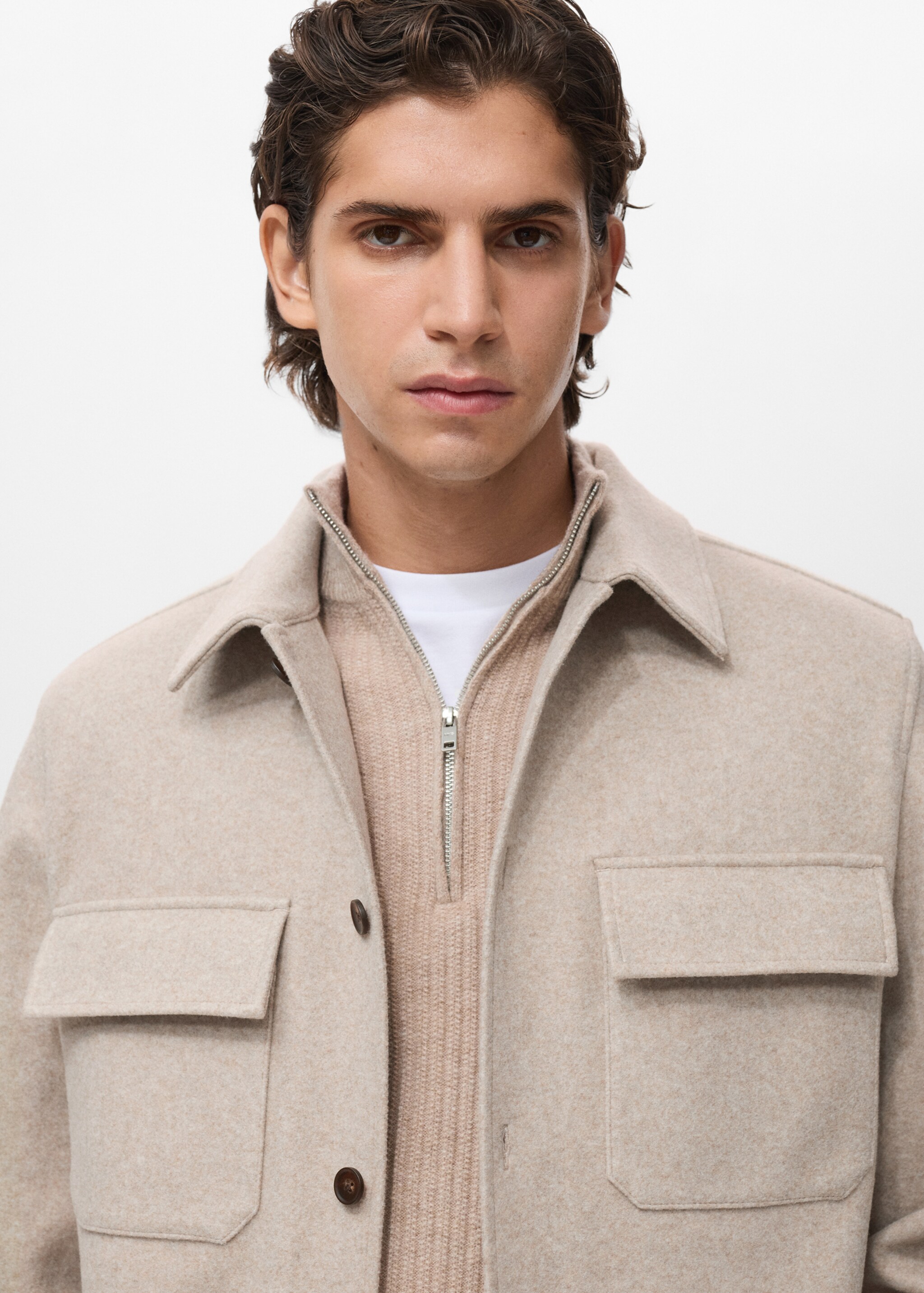 Wool jacket with lapel pockets - Details of the article 1, Sand. Ref: 17087884-00.
