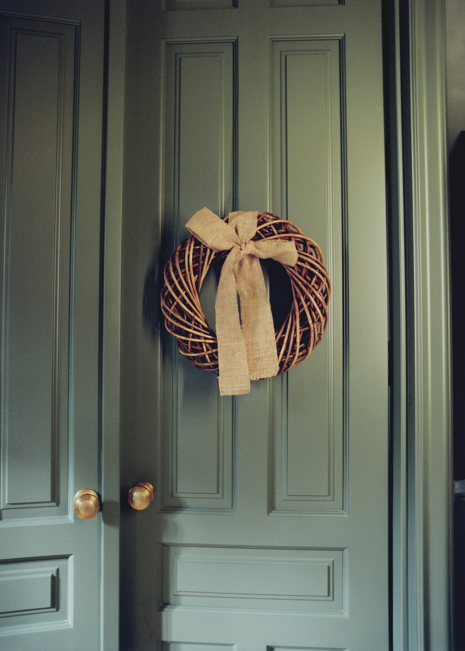 Χριστουγεννιάτικη κορώνα από χοντρό ρατάν - Λεπτομέρεια του προϊόντος 6