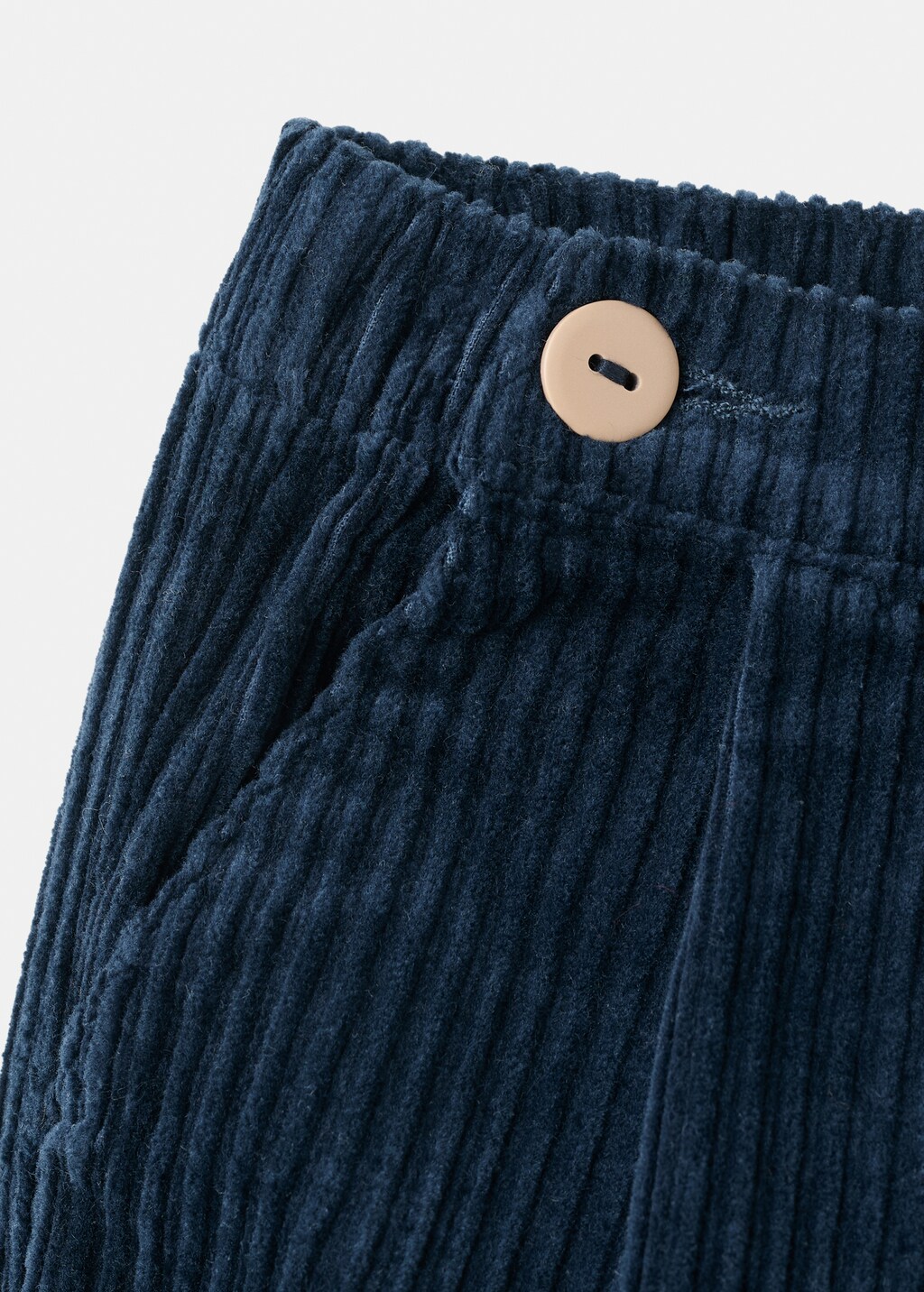 Corduroy shorts with buttons