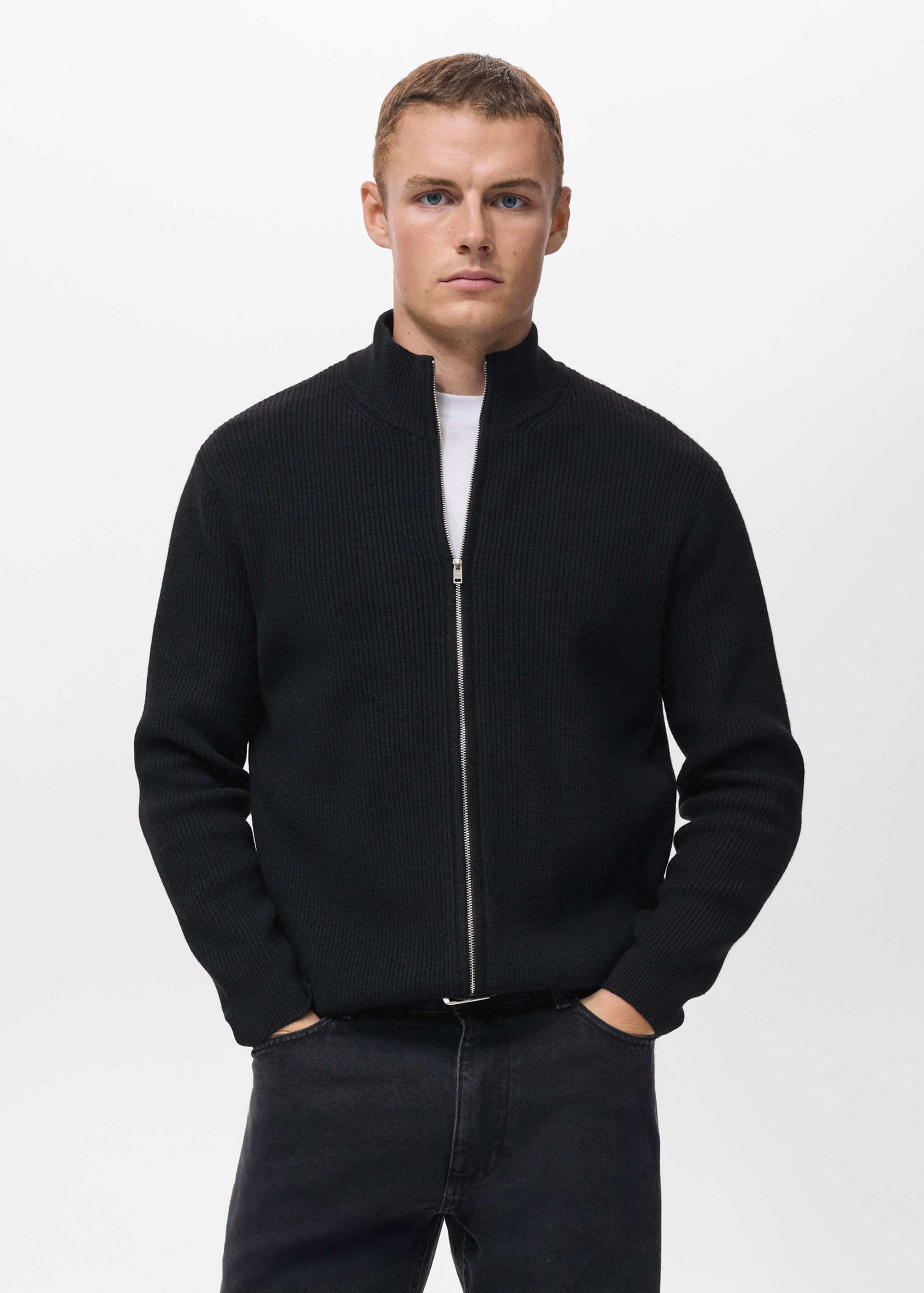 Ribbed-knit cardigan with zip - Medium plane, Black. Ref: 17087896-00.
