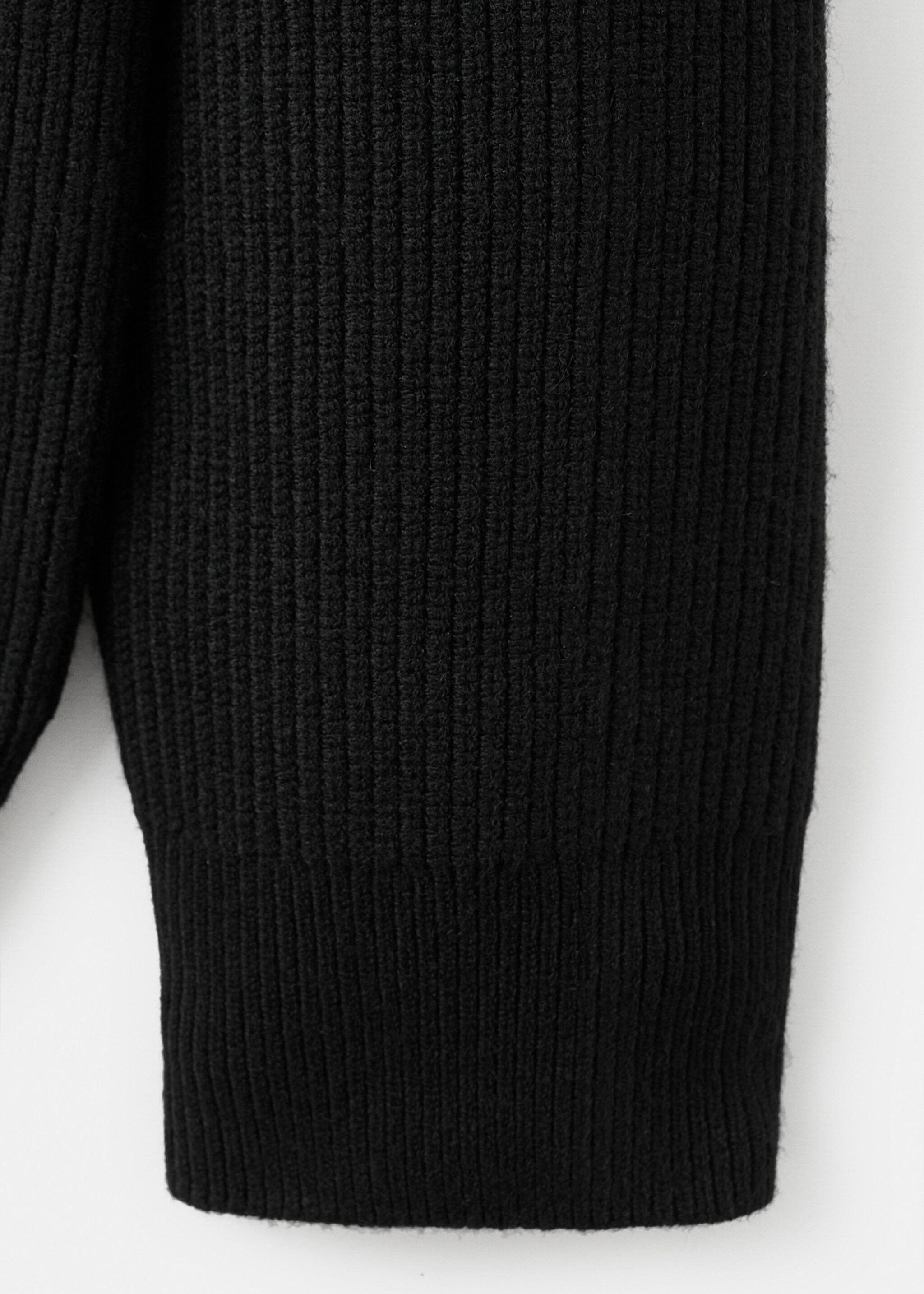 Ribbed-knit cardigan with zip - Details of the article 0, Black. Ref: 17087896-00.