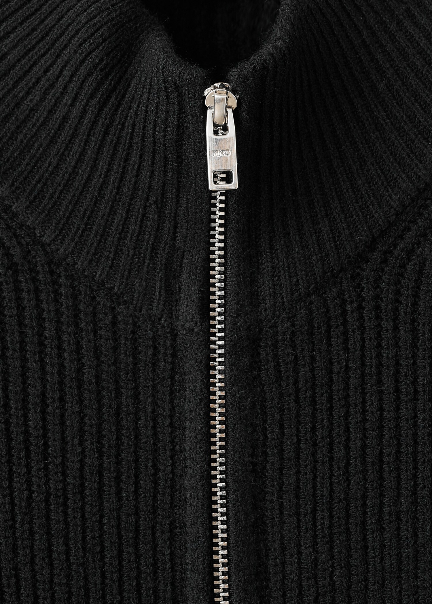Ribbed-knit cardigan with zip - Details of the article 8