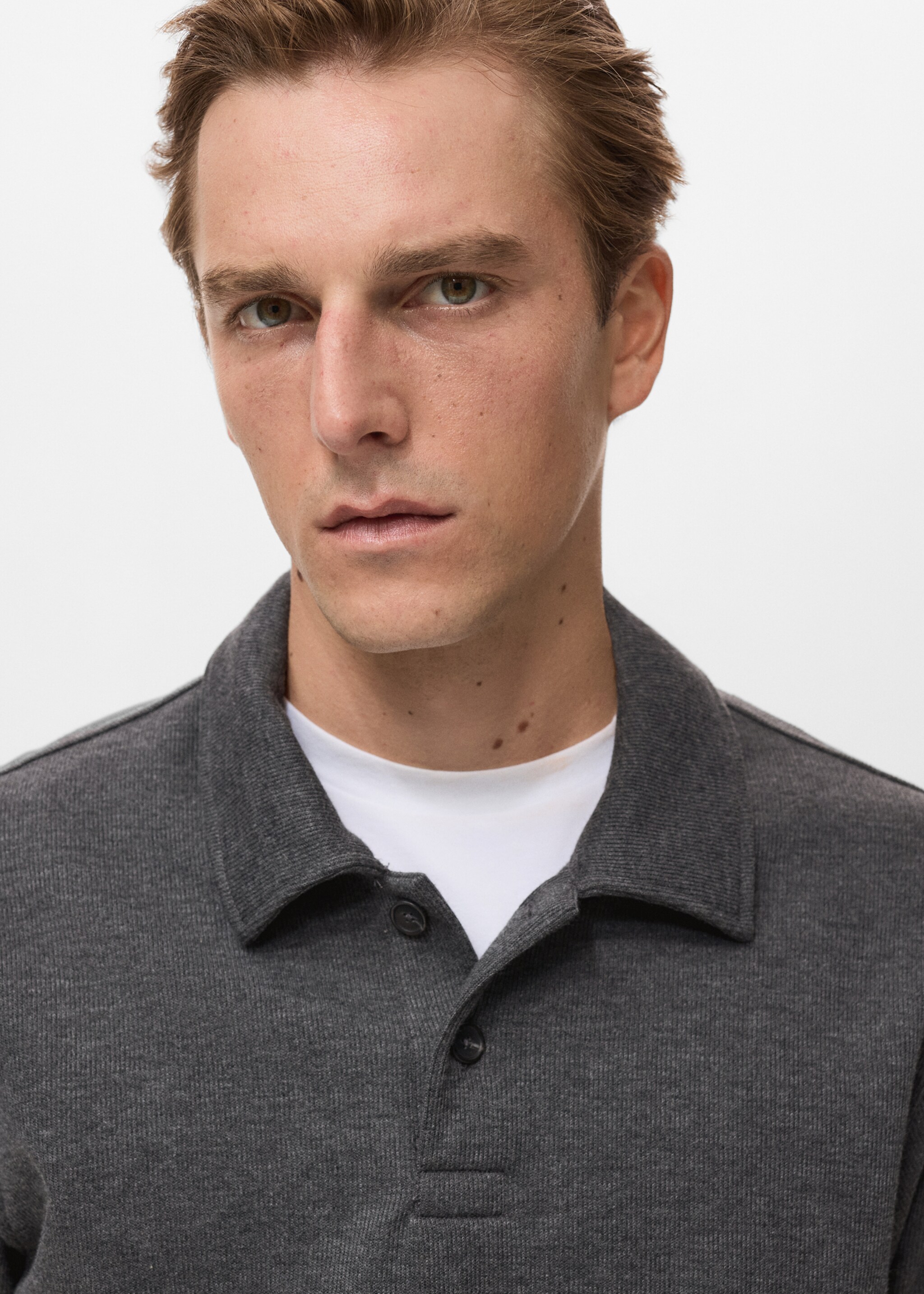 Dessuadora polo regular fit - Detall de l'article 1, Gris antracita. Ref: 17087897-00.