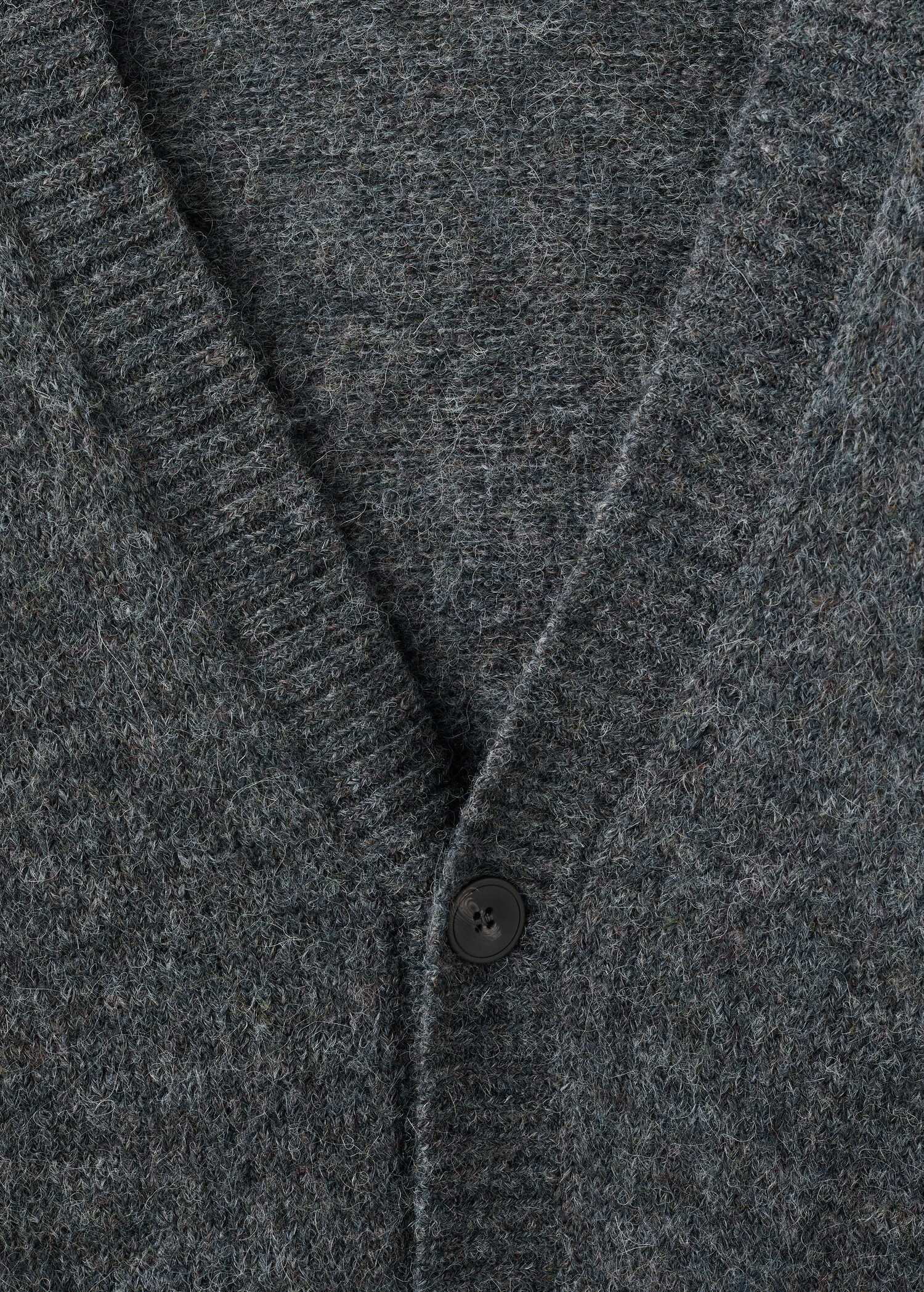Knitted button cardigan - Details of the article 8