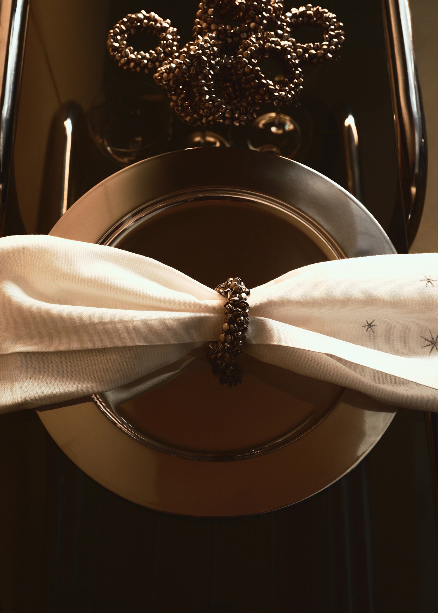 Napkin rings with bell ornaments - Details of the article 6
