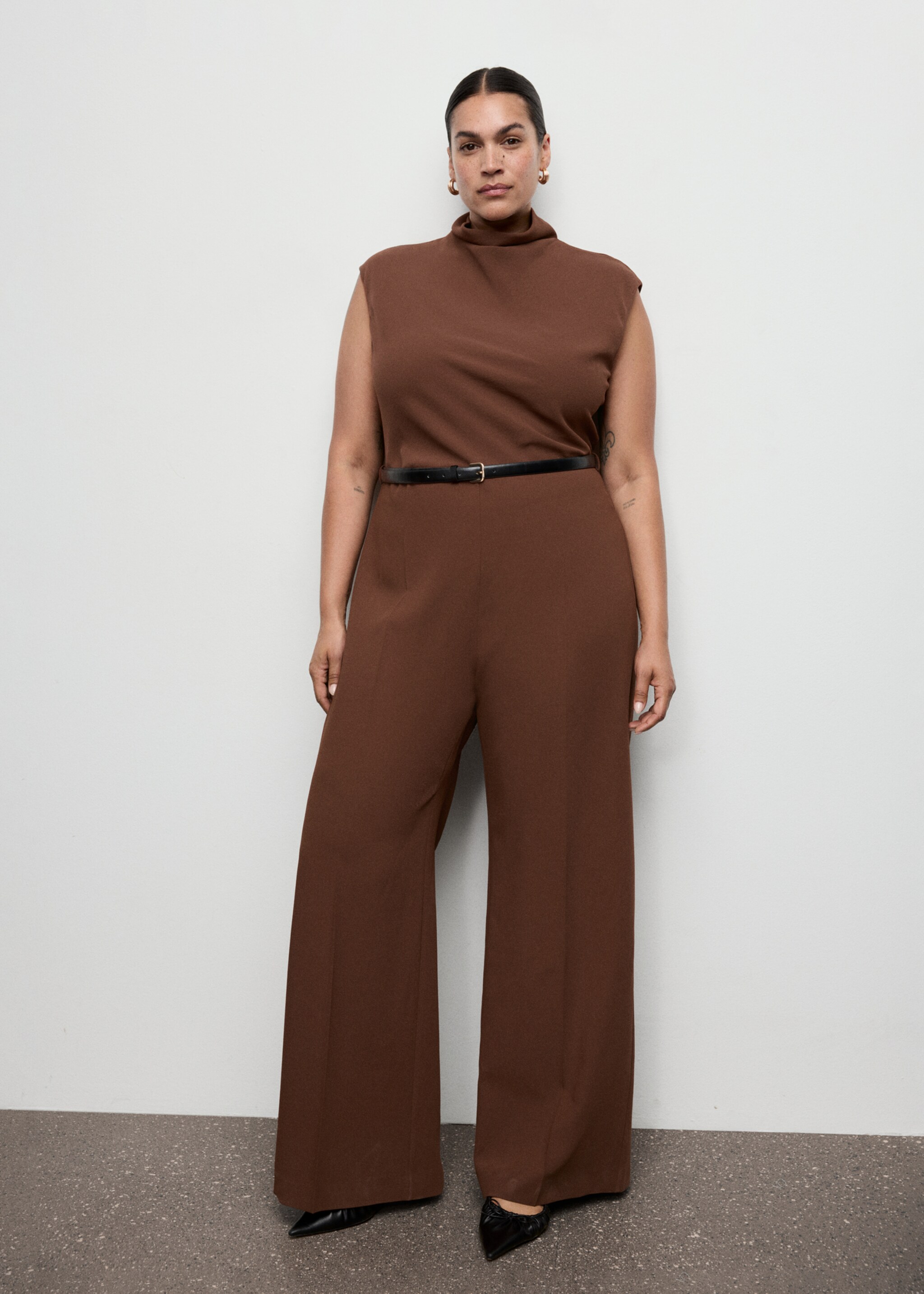 Jumpsuit with draped neck and belt - Details of the article 3, Russet. Ref: 17087906-00.