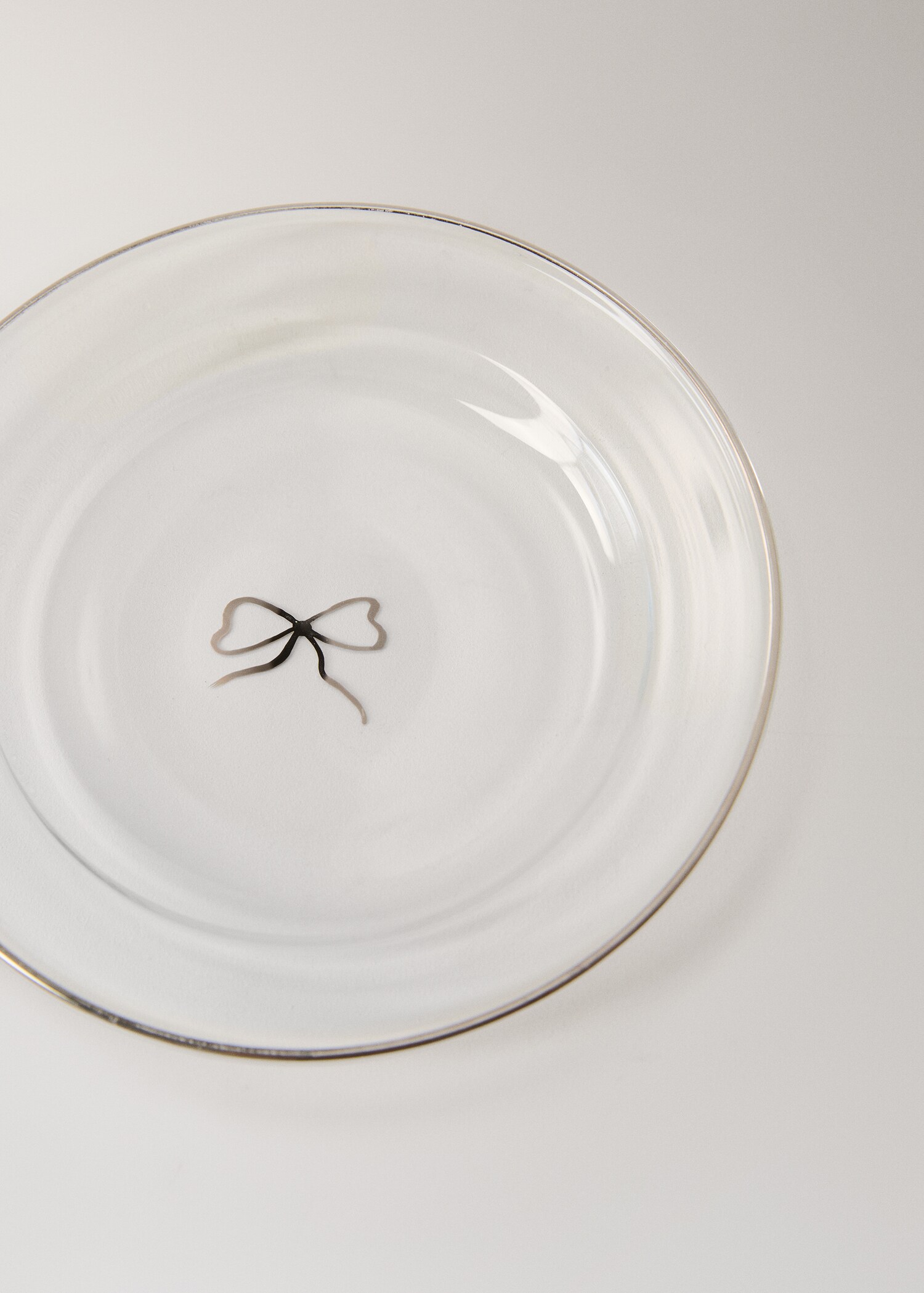 100% borosilicate bread plate with rim - Details of the article 1