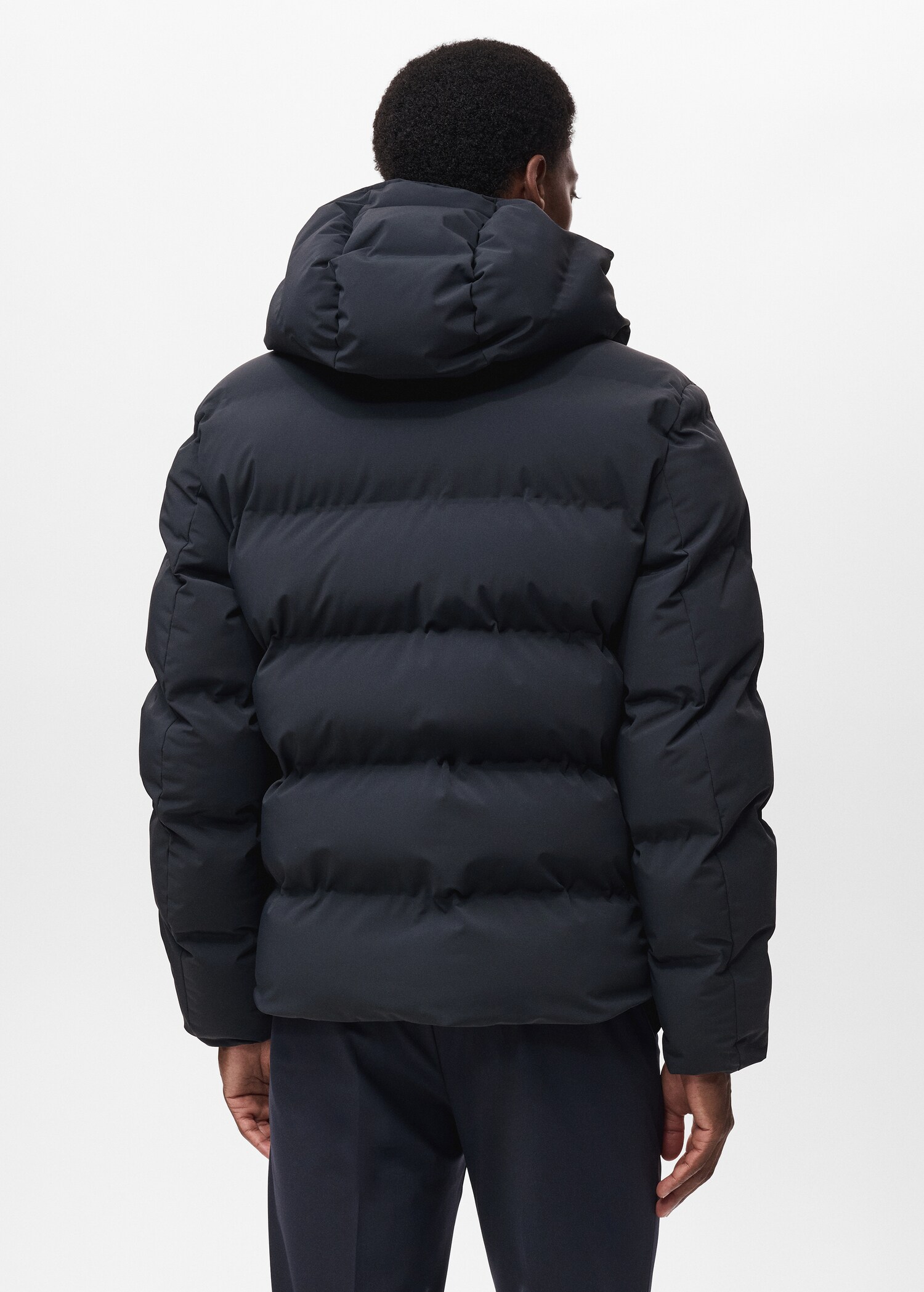 Puffer coat  with waterproof hood - Reverse of the article