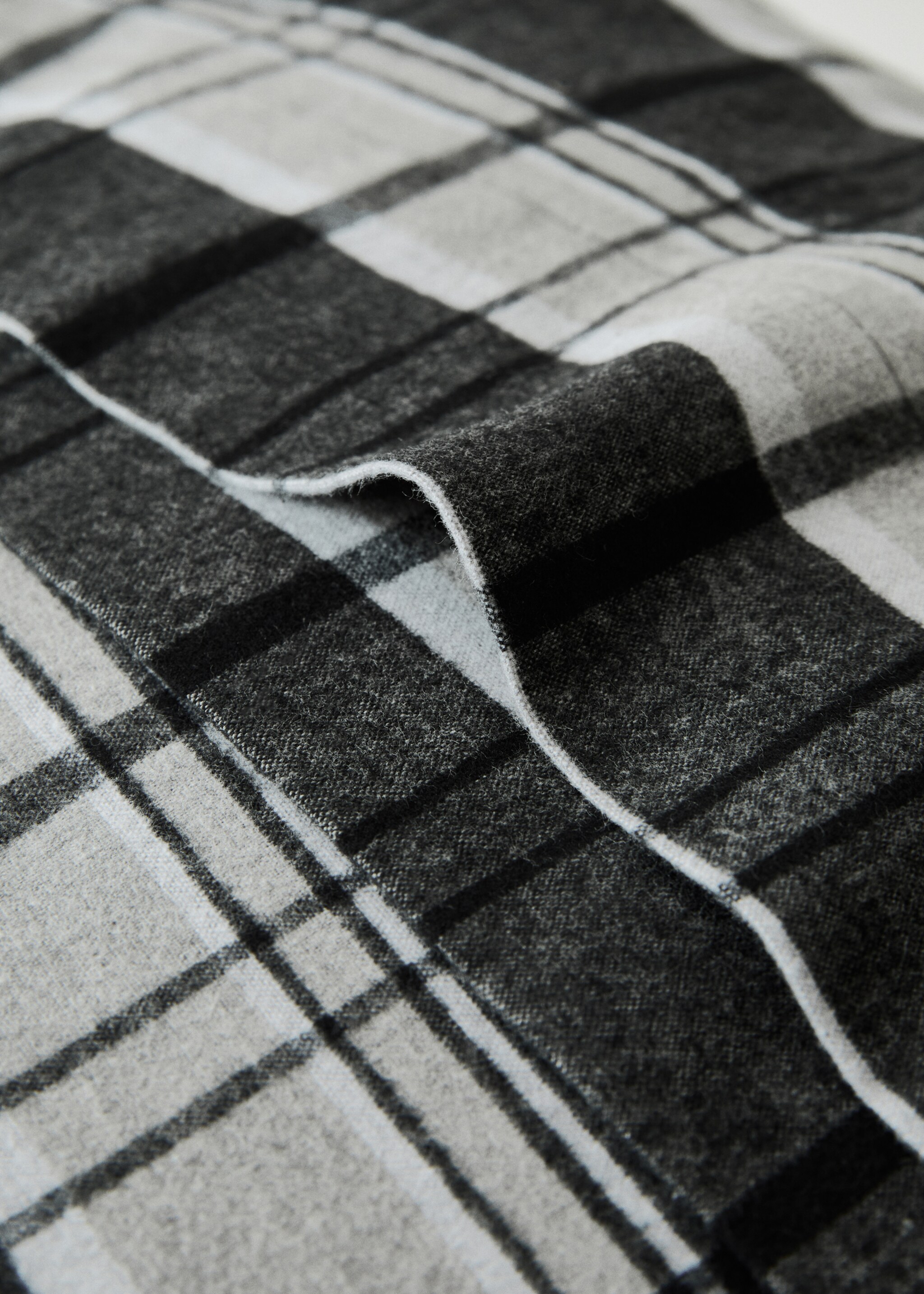 Flannel cotton melange-yarn pillowcase with check pattern 45x110 cm - Details of the article 2, Grey. Ref: 17088275-00.