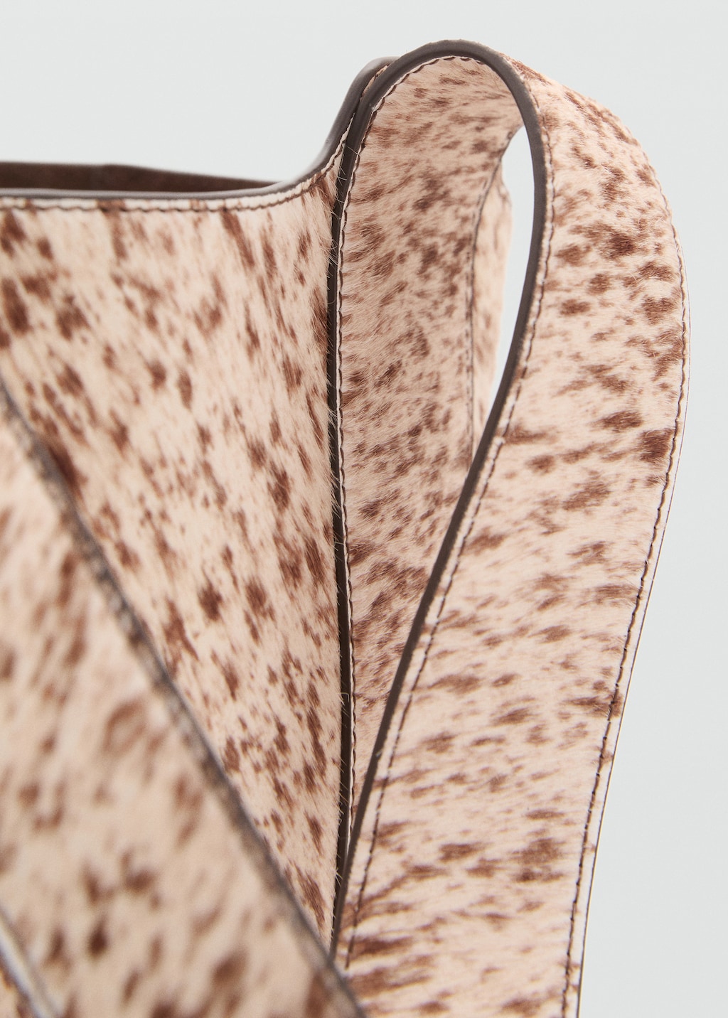 Leather and fur bucket bag