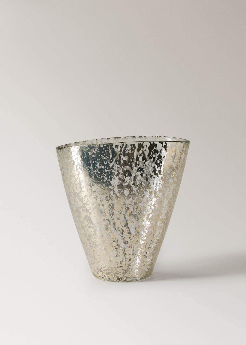 Medium mercurised glass vase