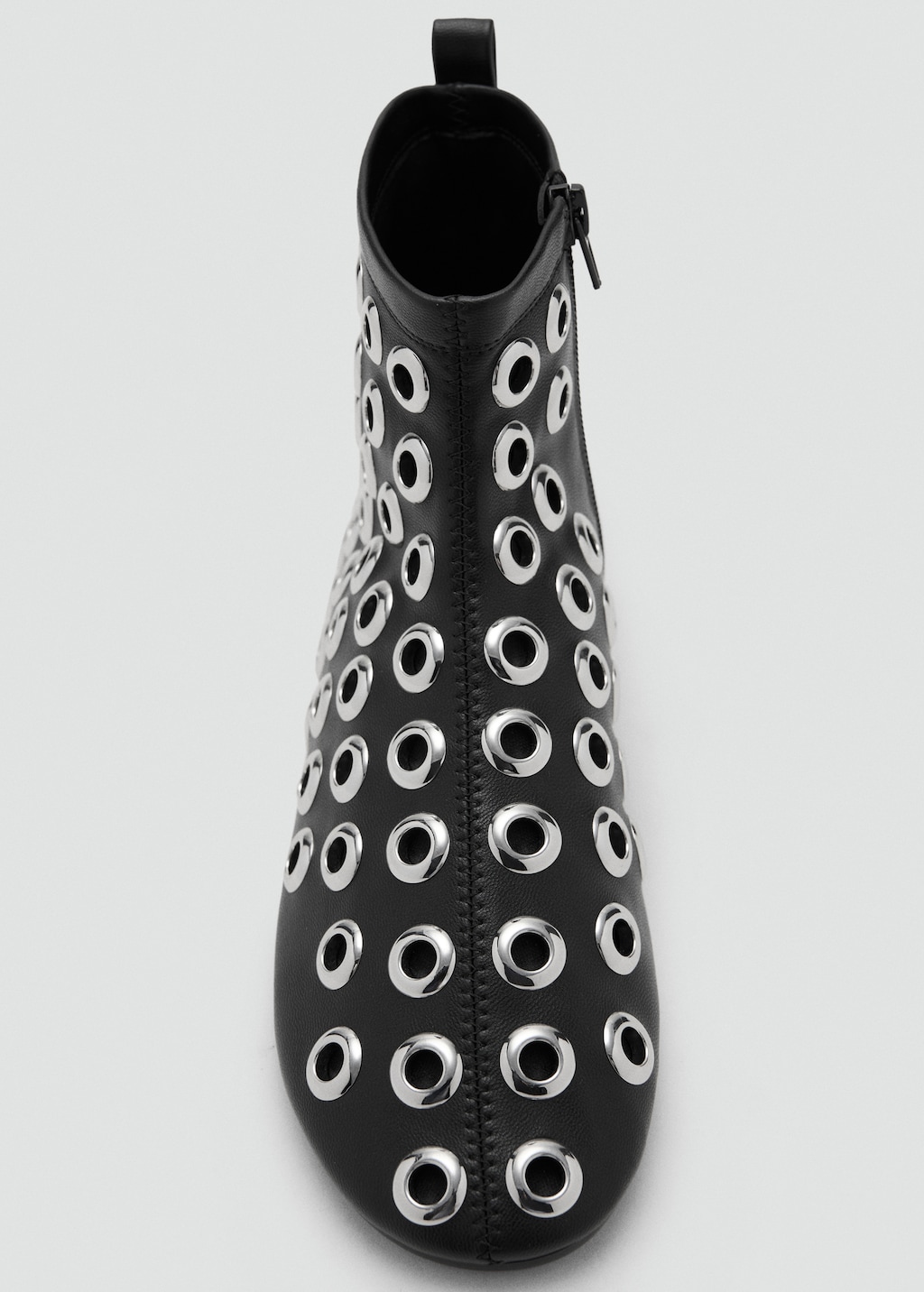 Faux-effect ankle boots with eyelets