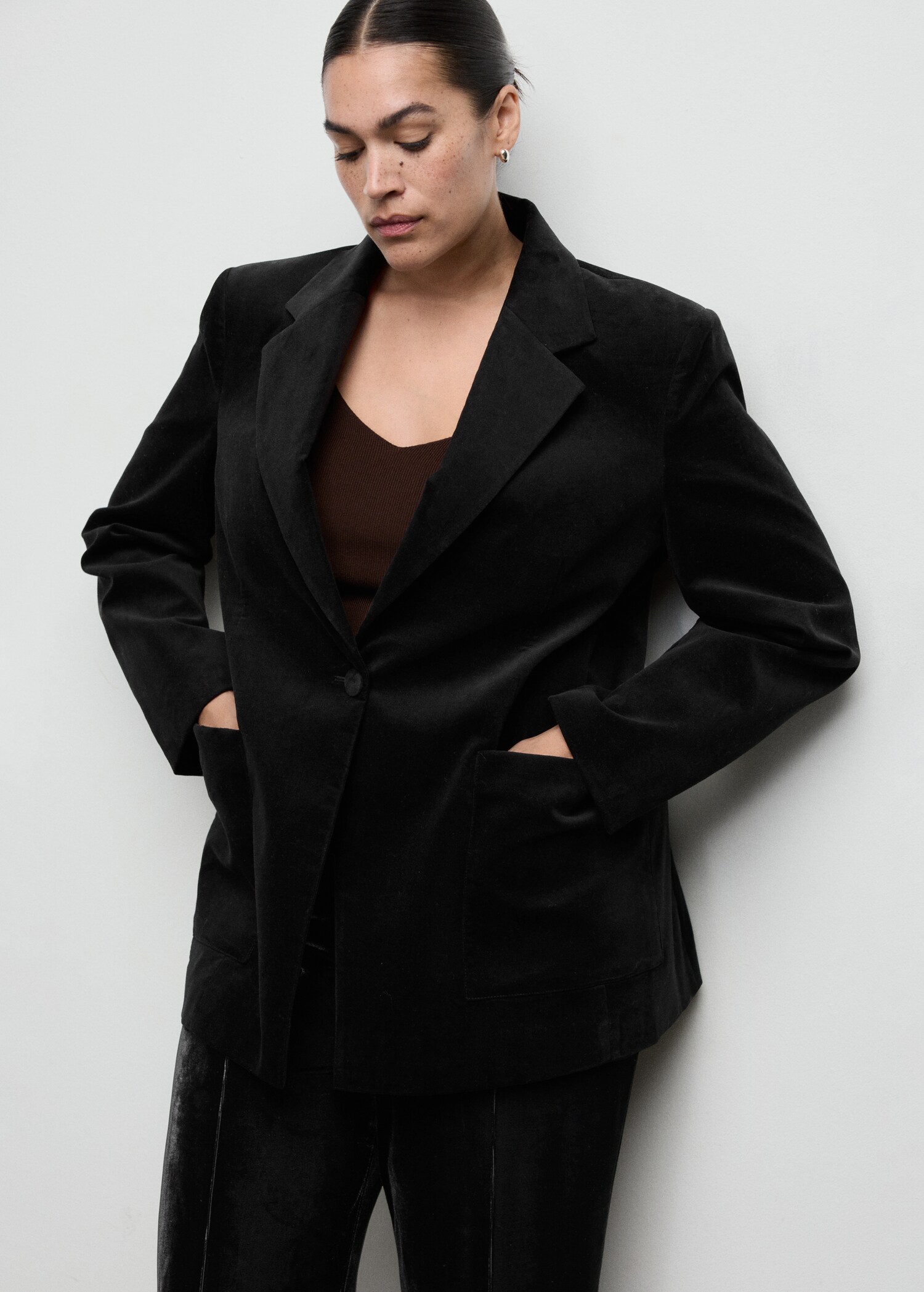 Blazer aus Velveton mit Taschen - Detail des Artikels 5