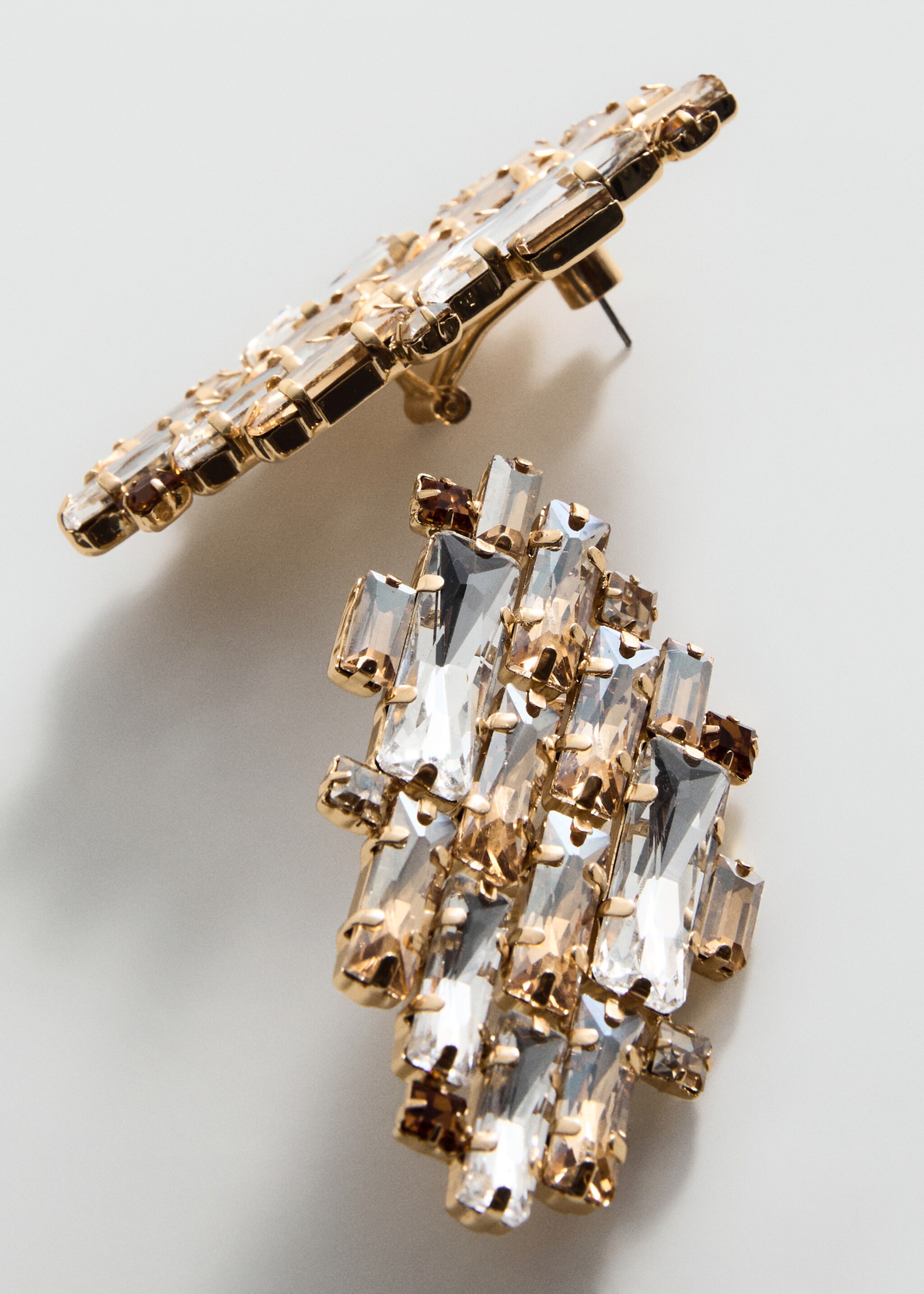 Combined crystal earrings - Details of the article 1, Gold. Ref: 17088639-00.